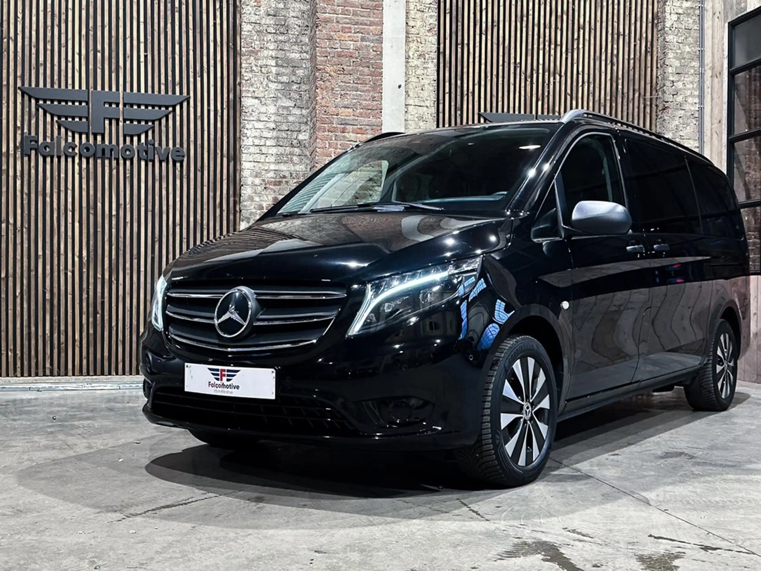 Mercedes-Benz - Vito