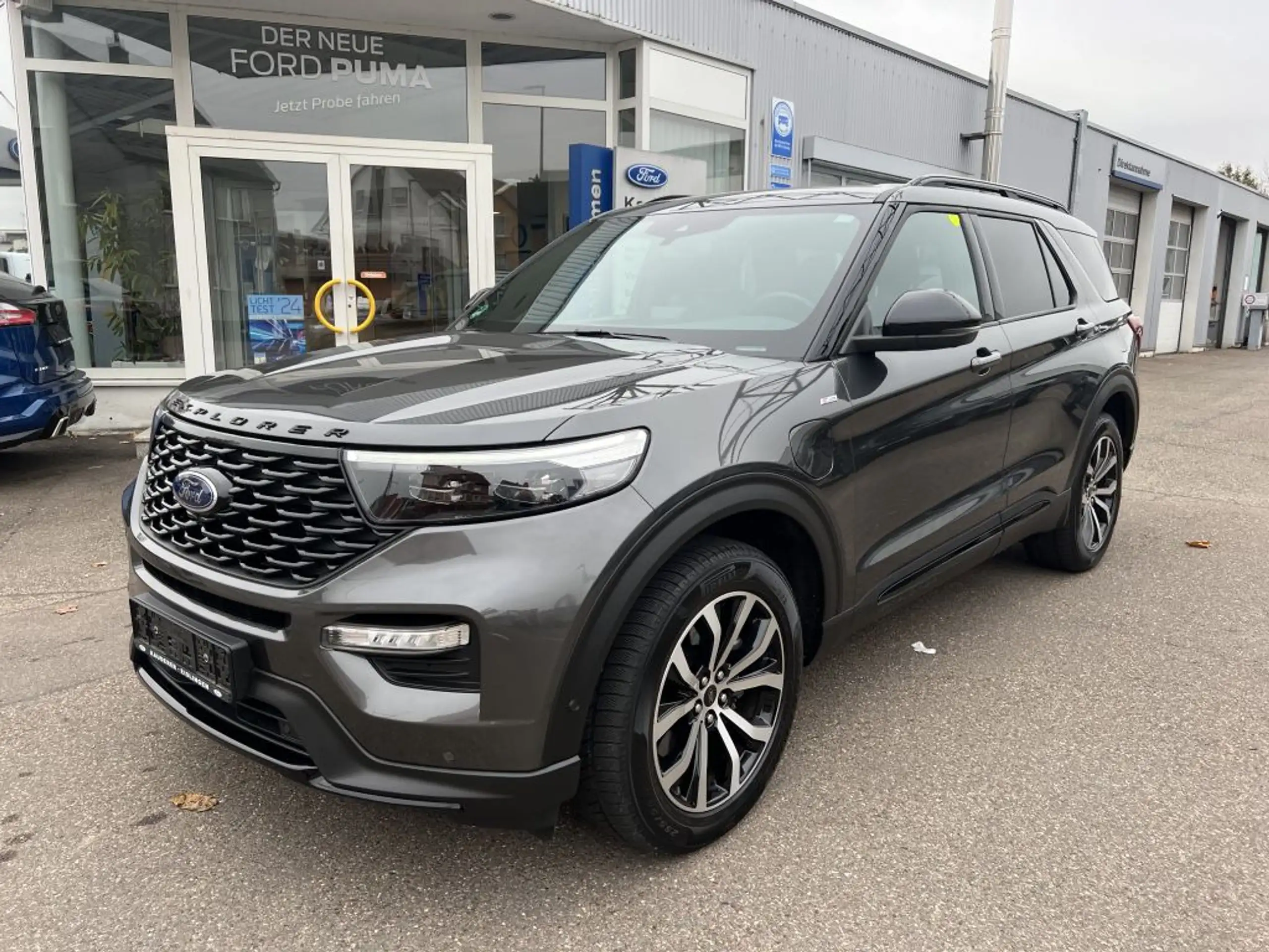 Ford - Explorer