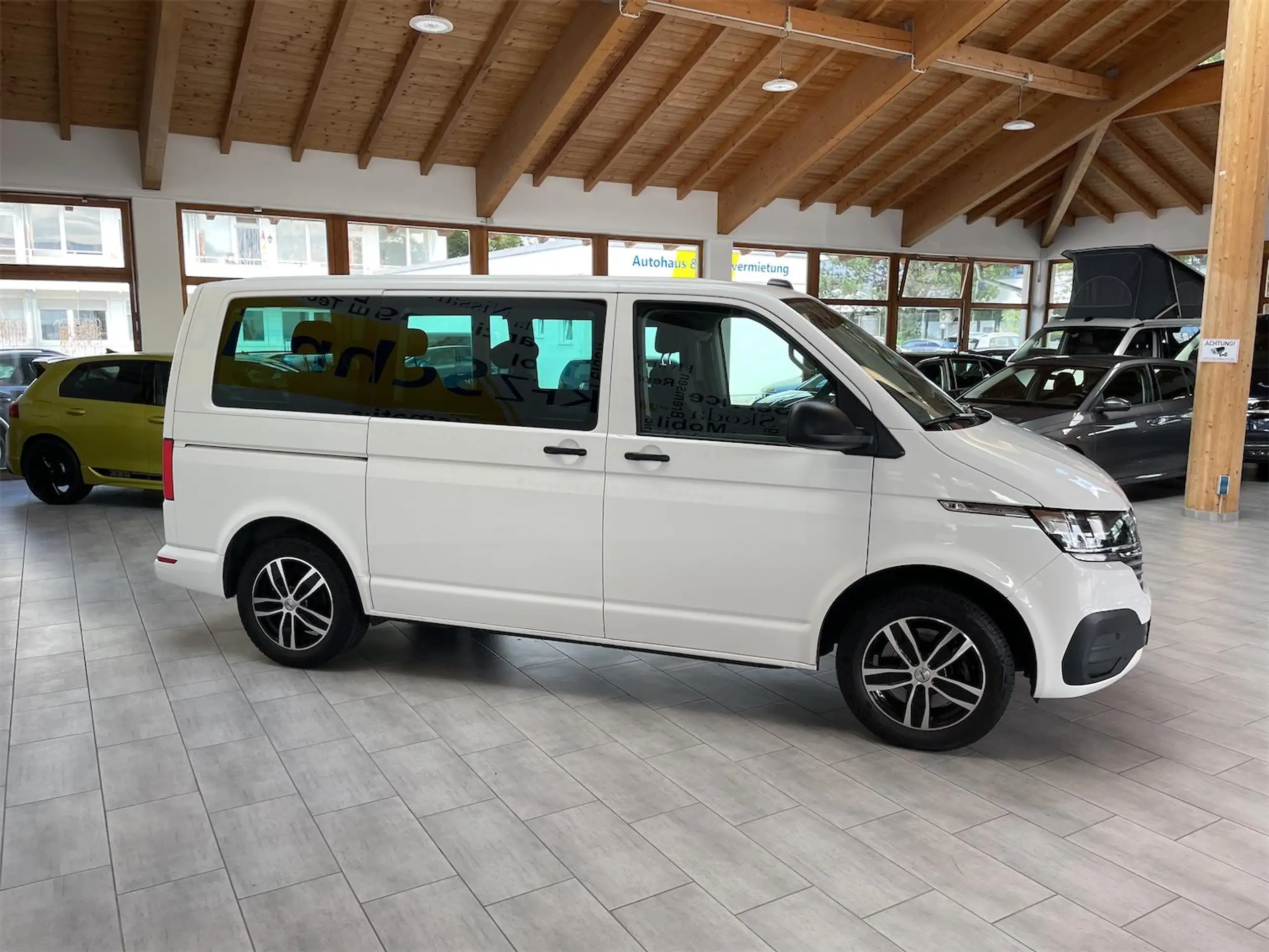 Volkswagen - T6 Multivan