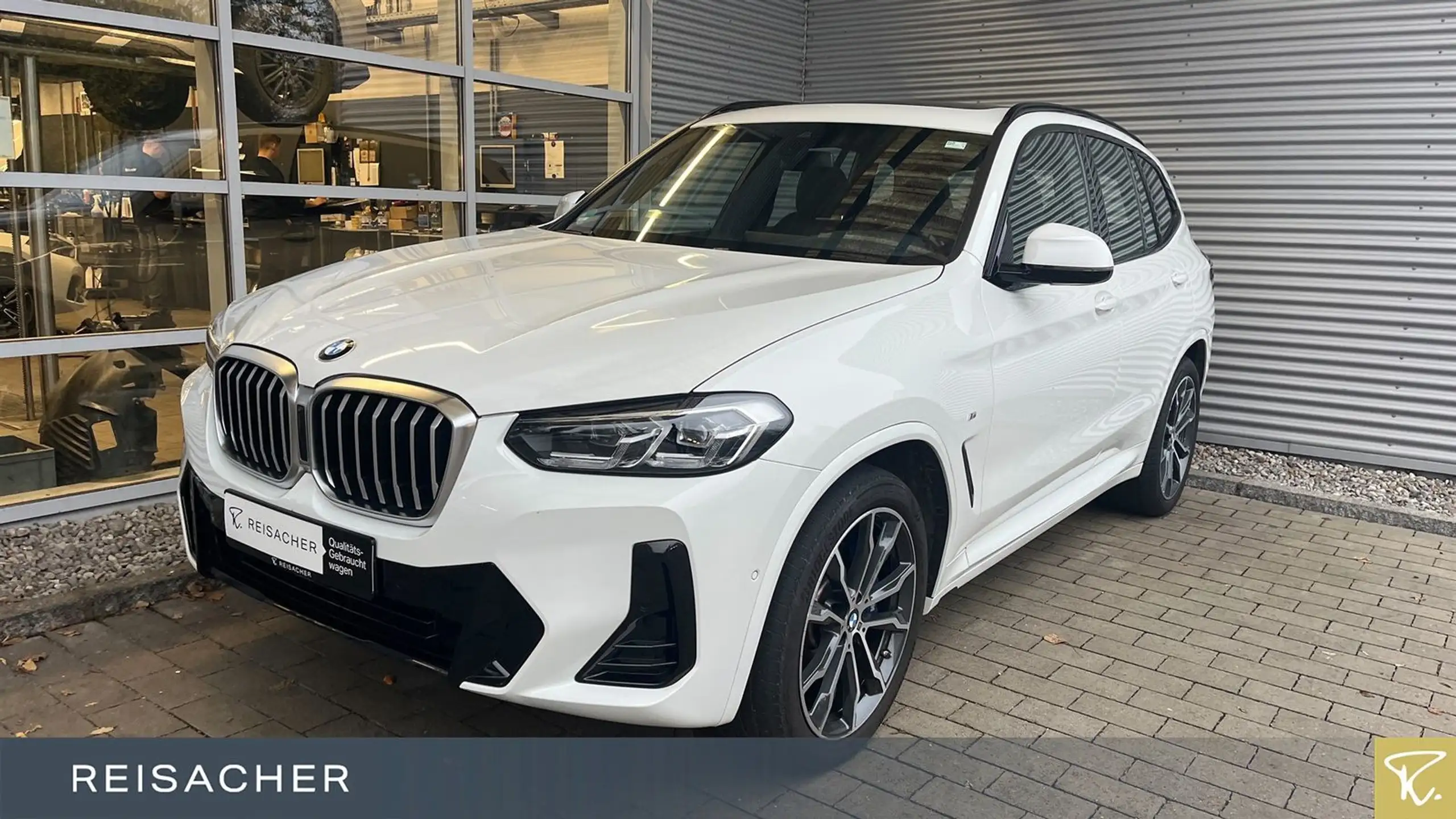 BMW - X3