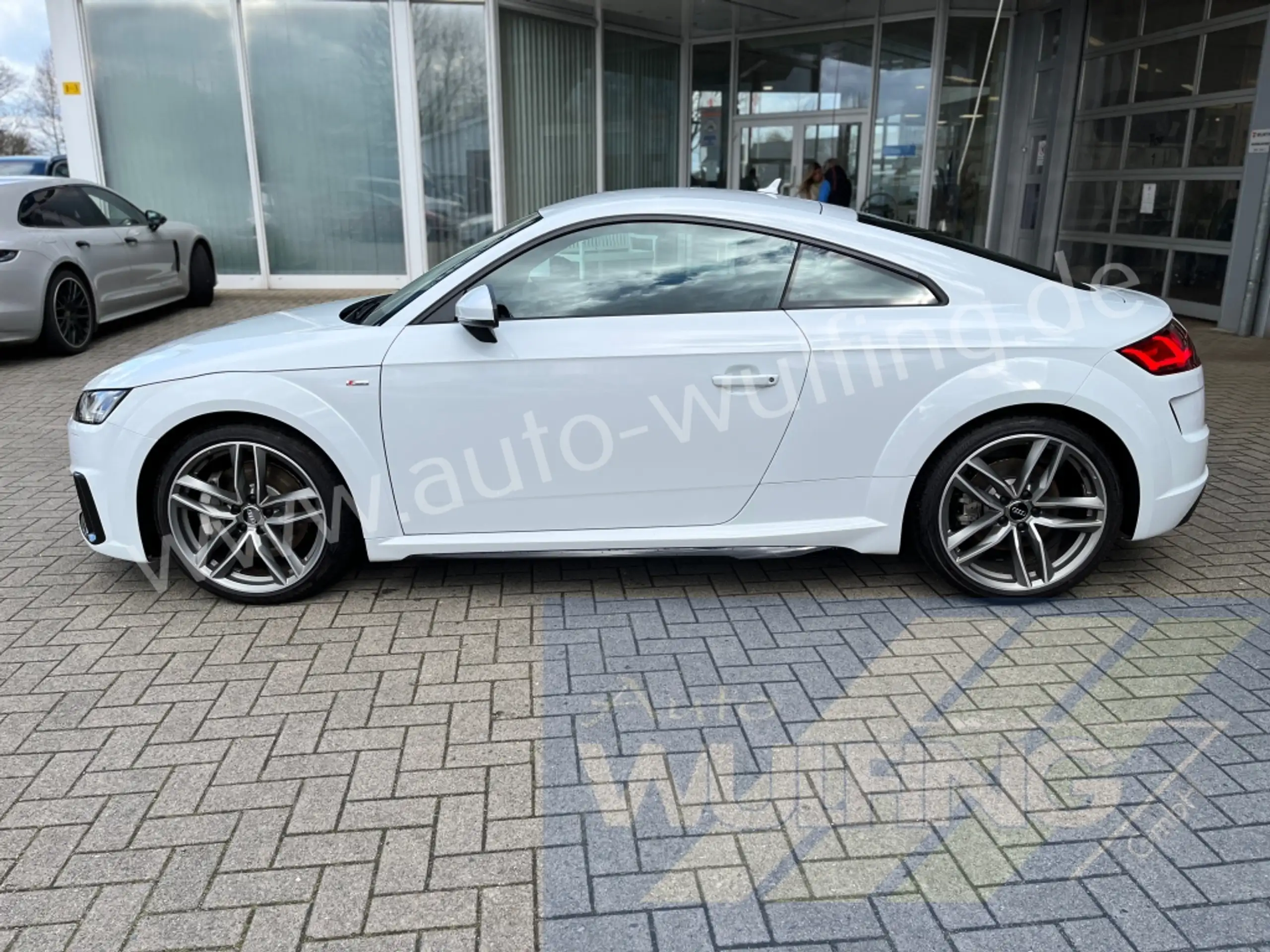 Audi - TT