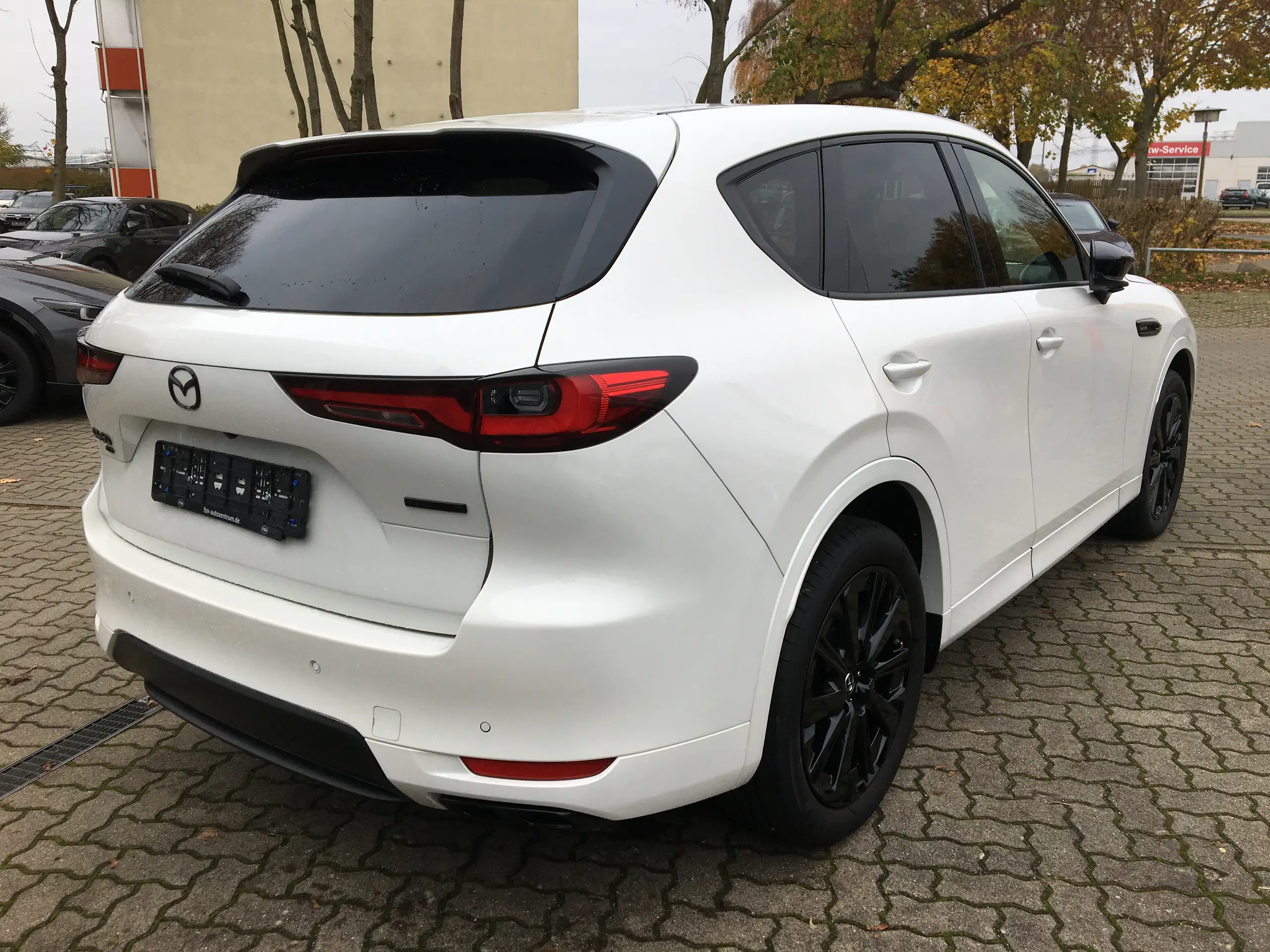 Mazda - CX-60