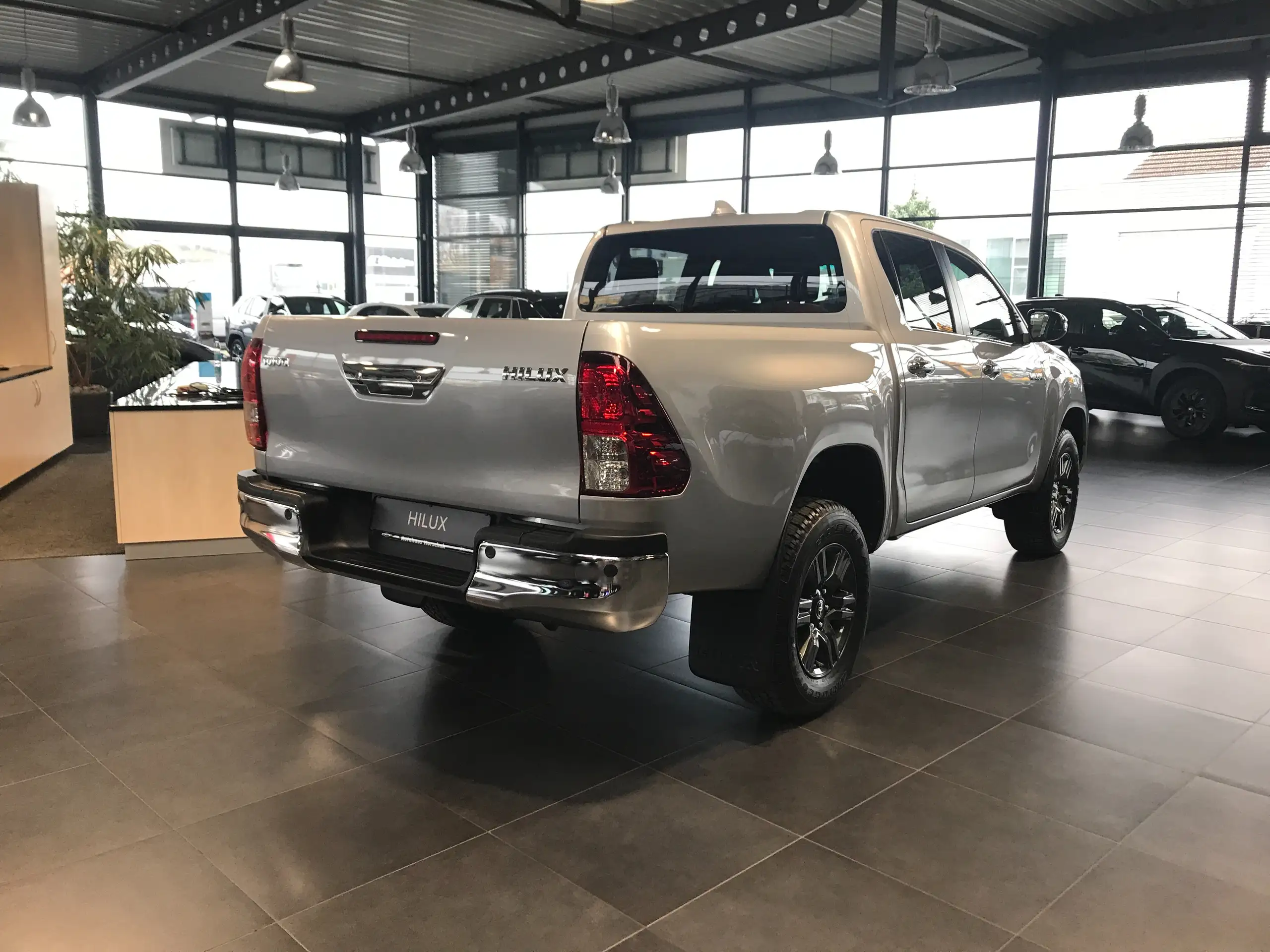 Toyota - Hilux