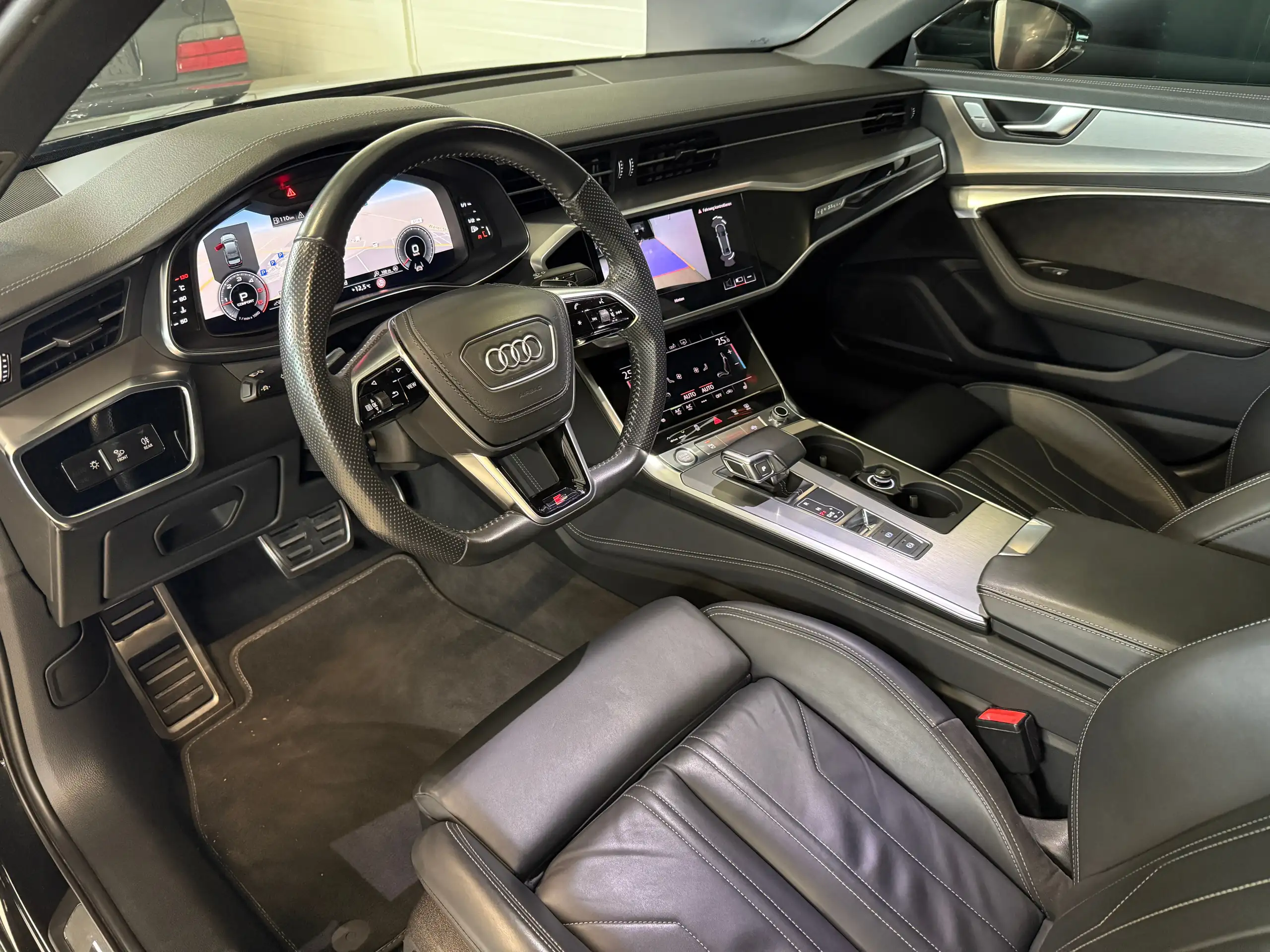 Audi - A6