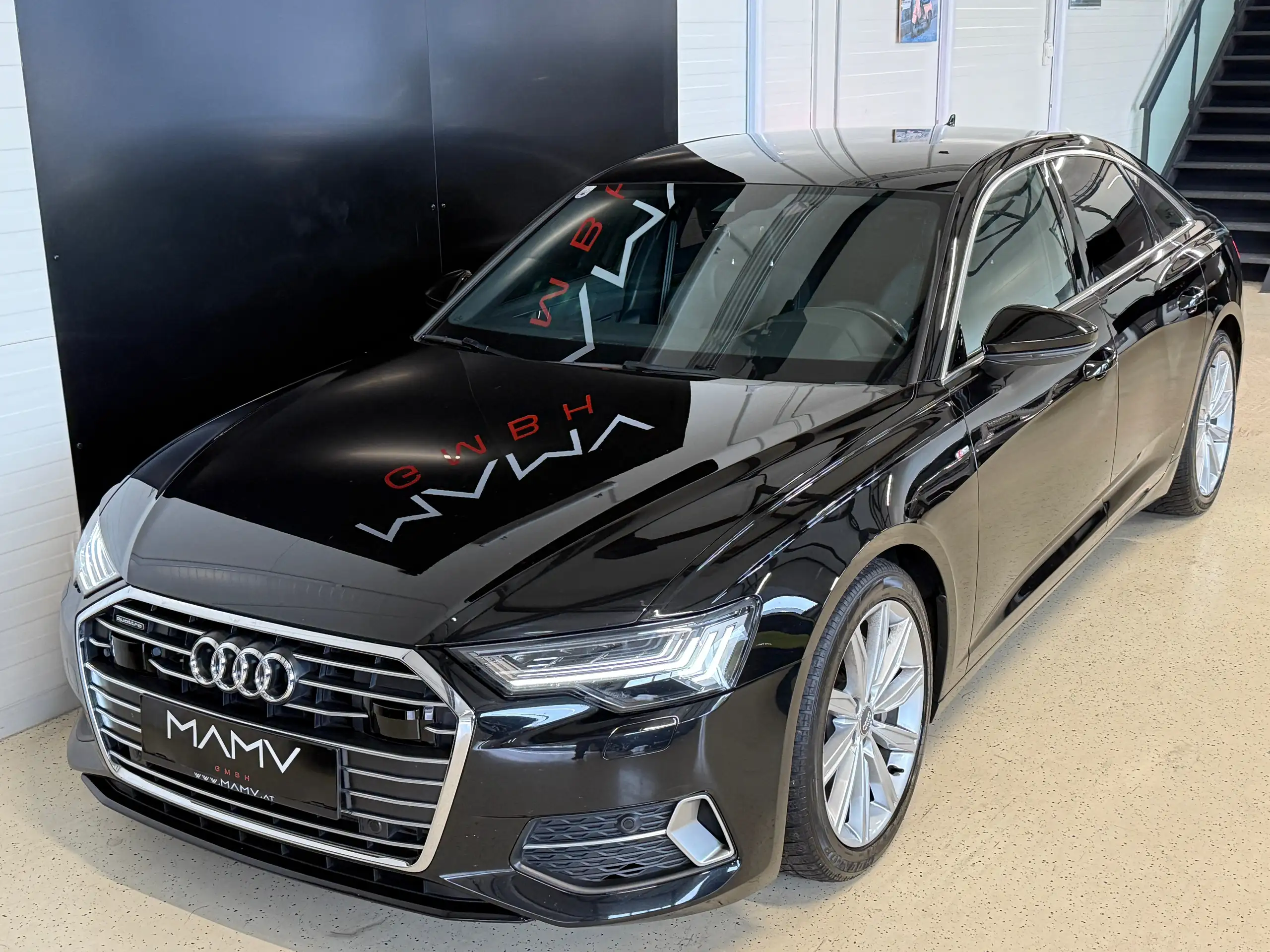 Audi - A6