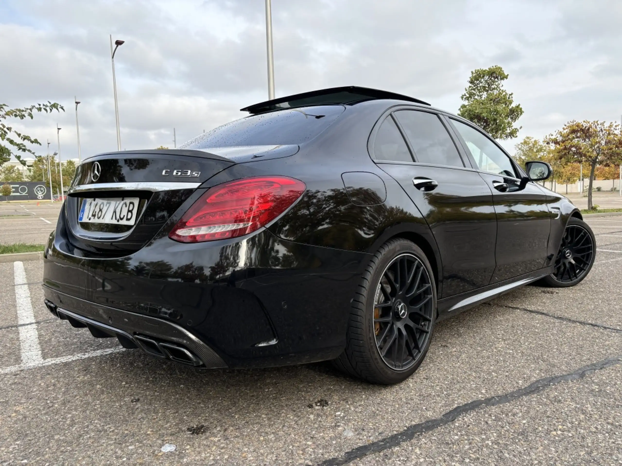 Mercedes-Benz - C 63 AMG