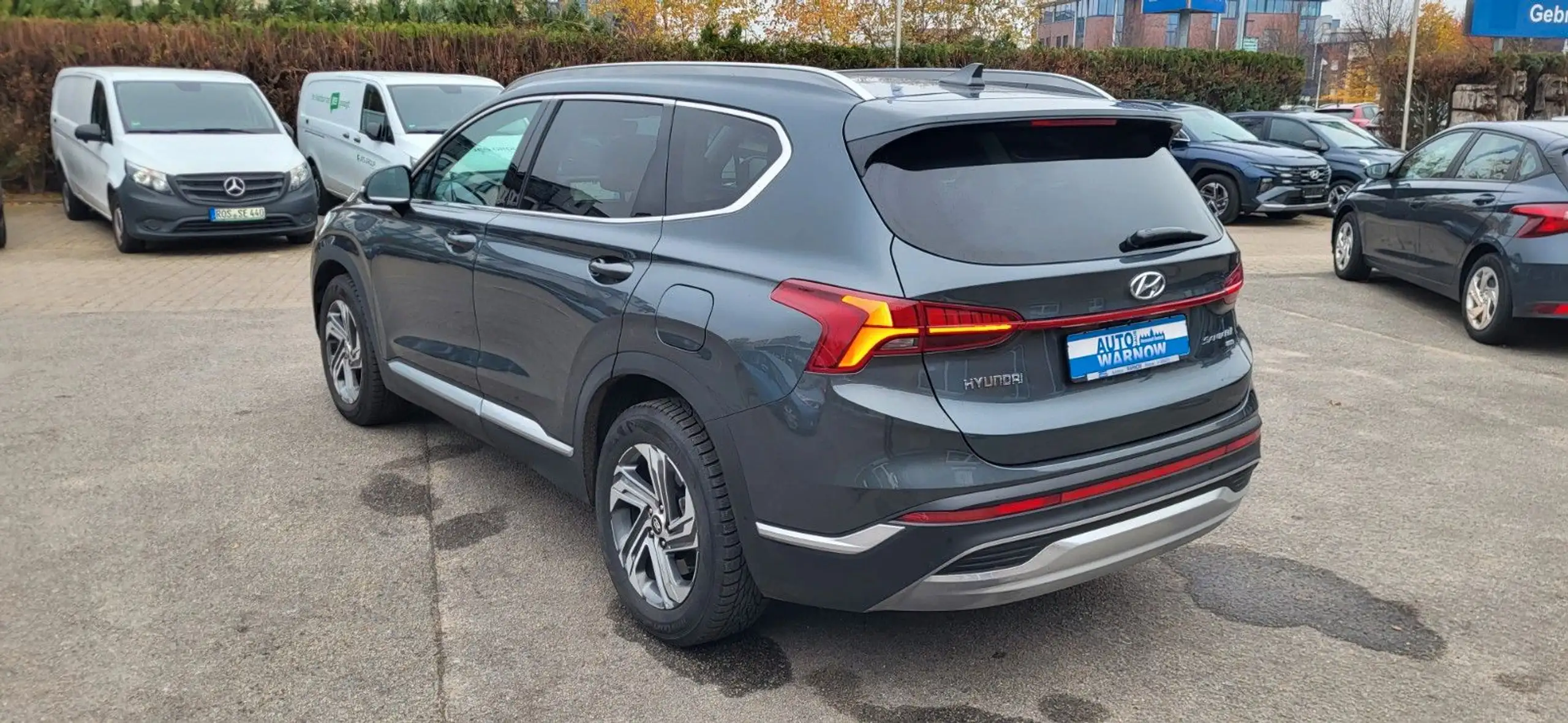 Hyundai - SANTA FE