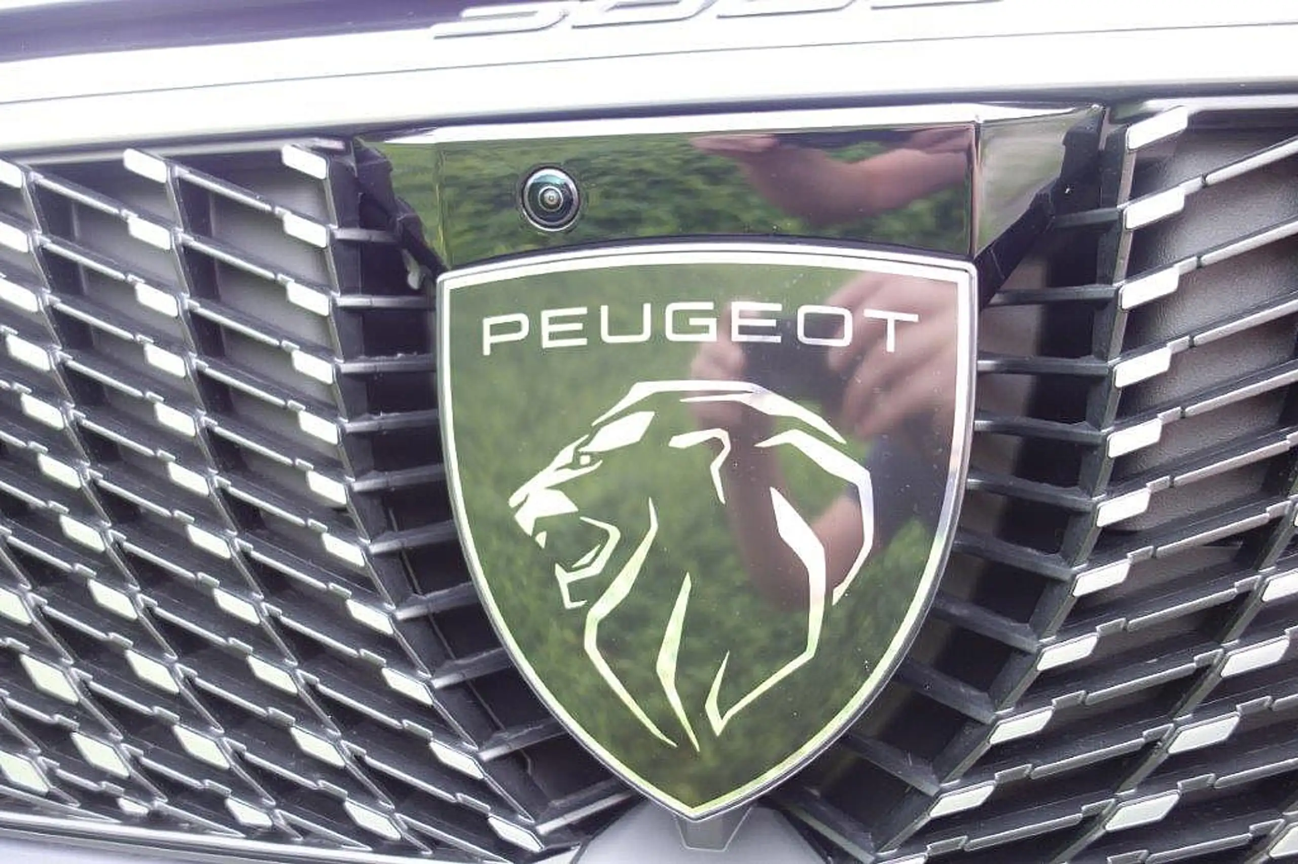 Peugeot - 3008