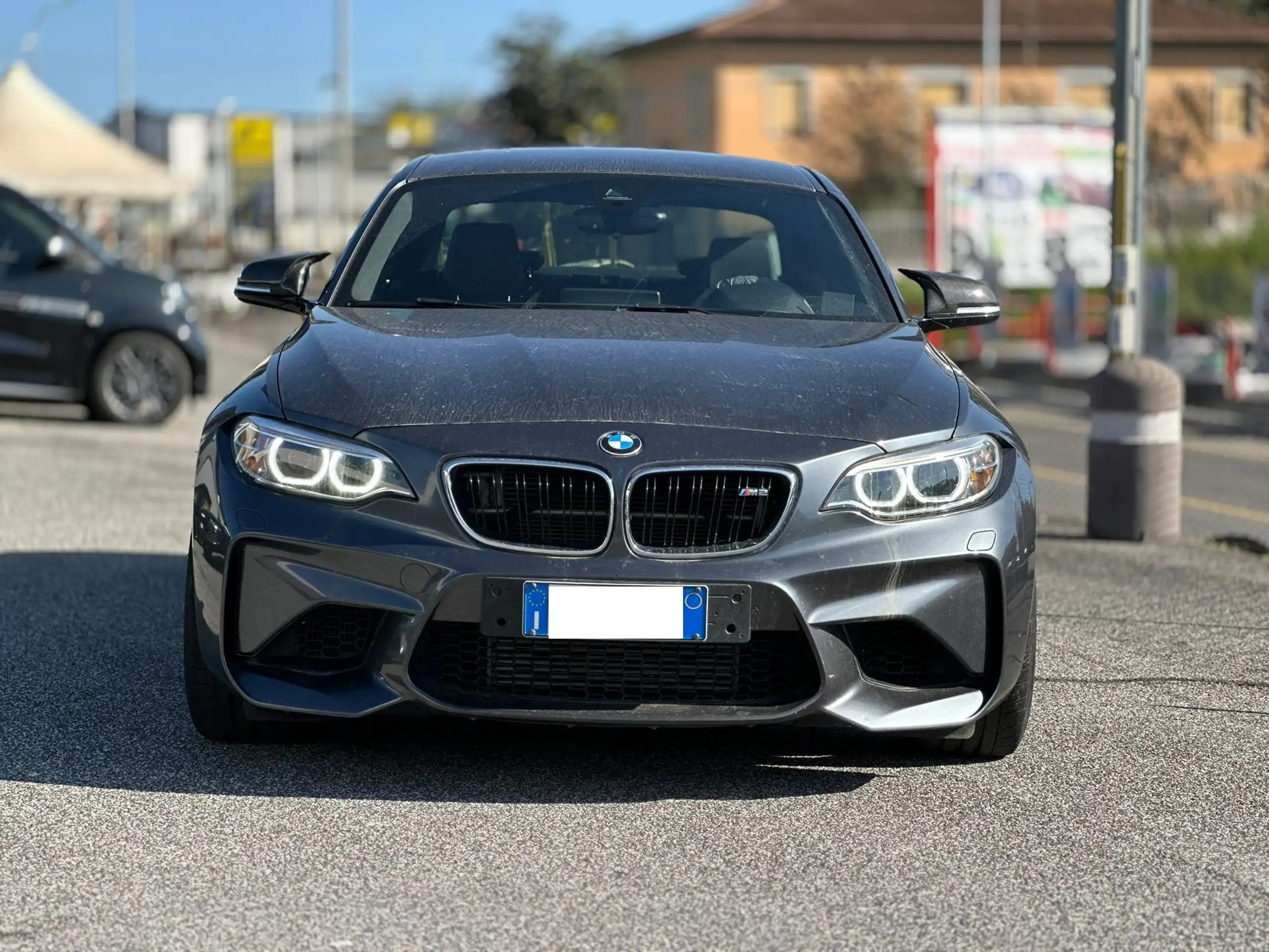 BMW - M2