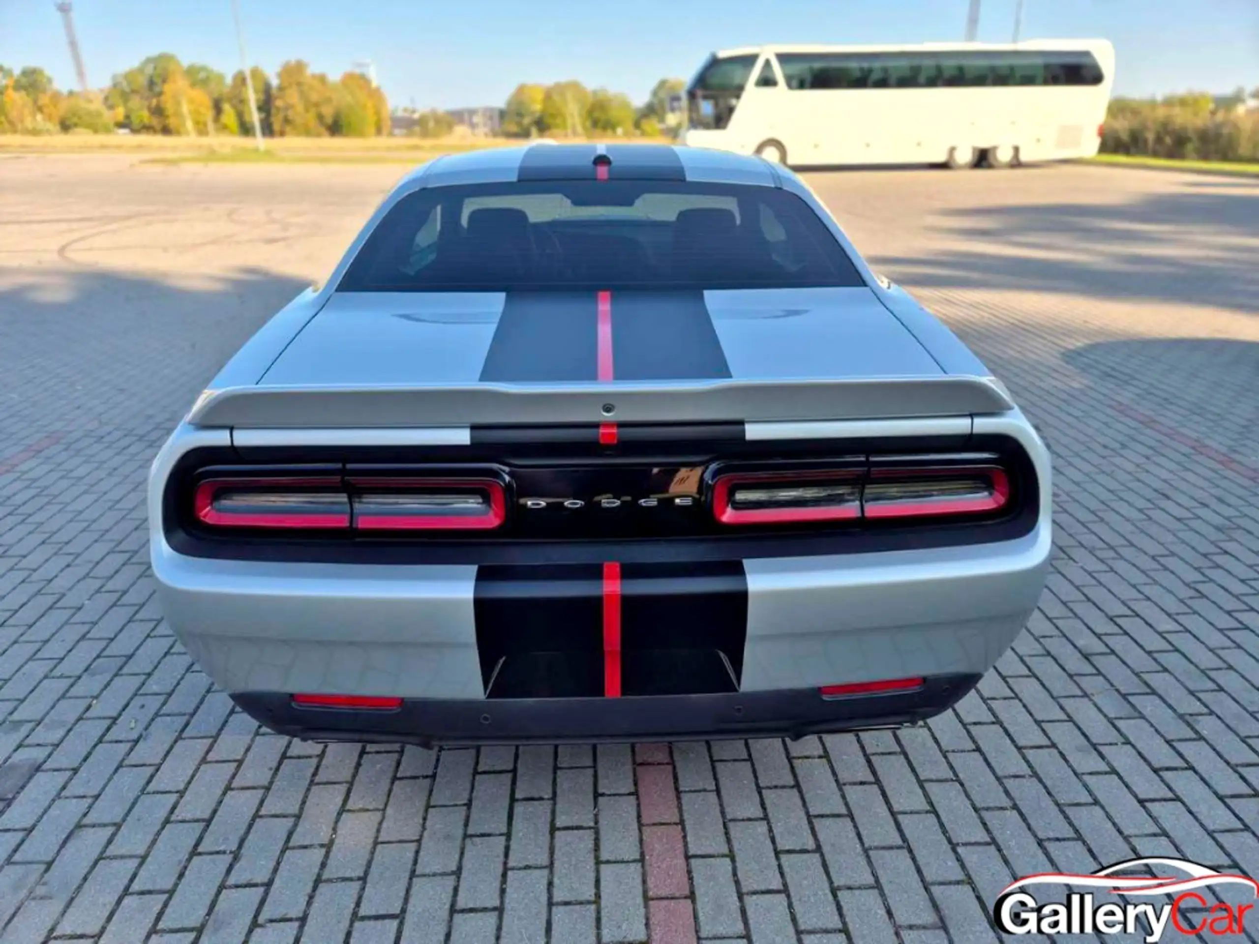 Dodge - Challenger