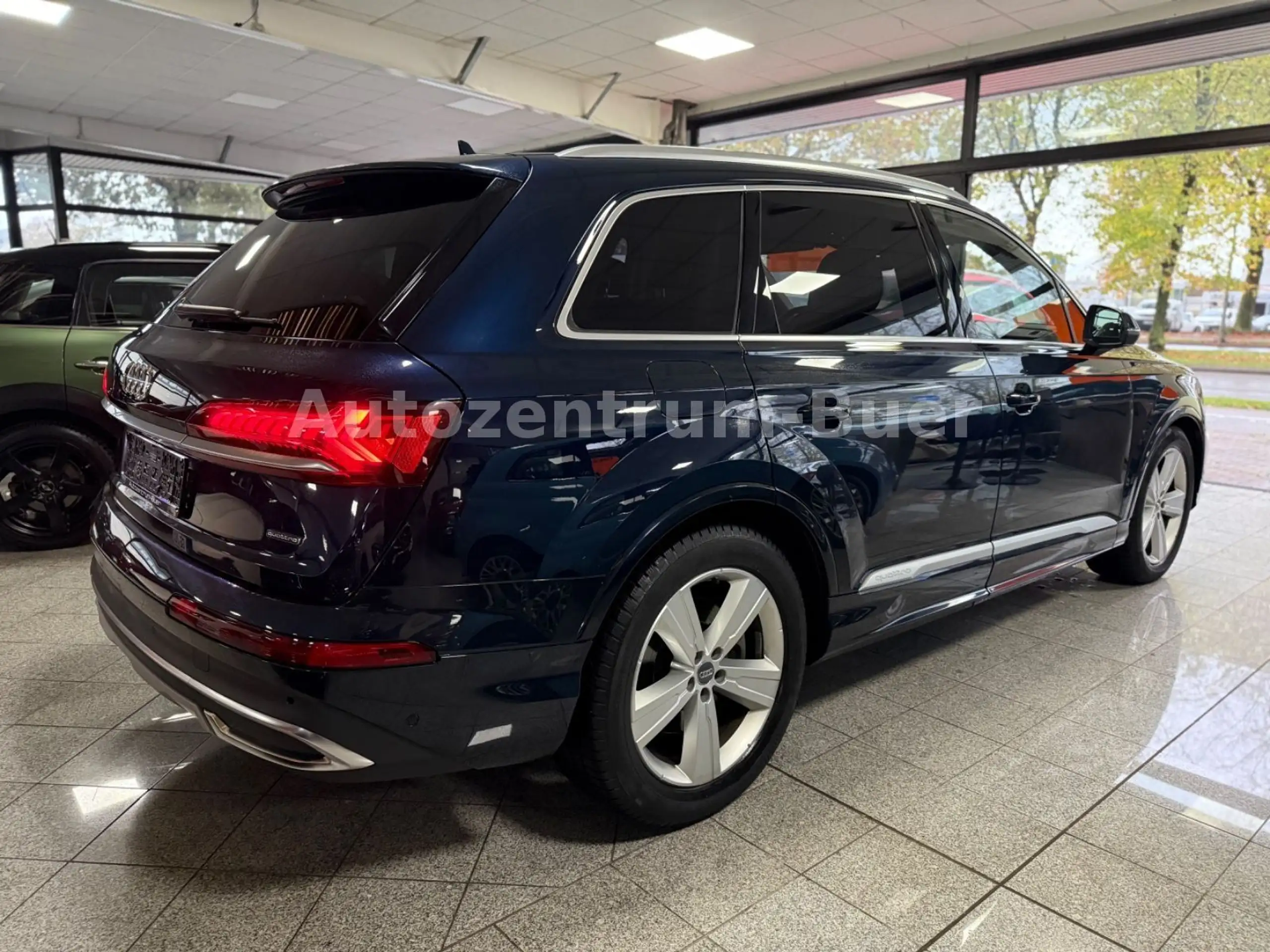 Audi - Q7