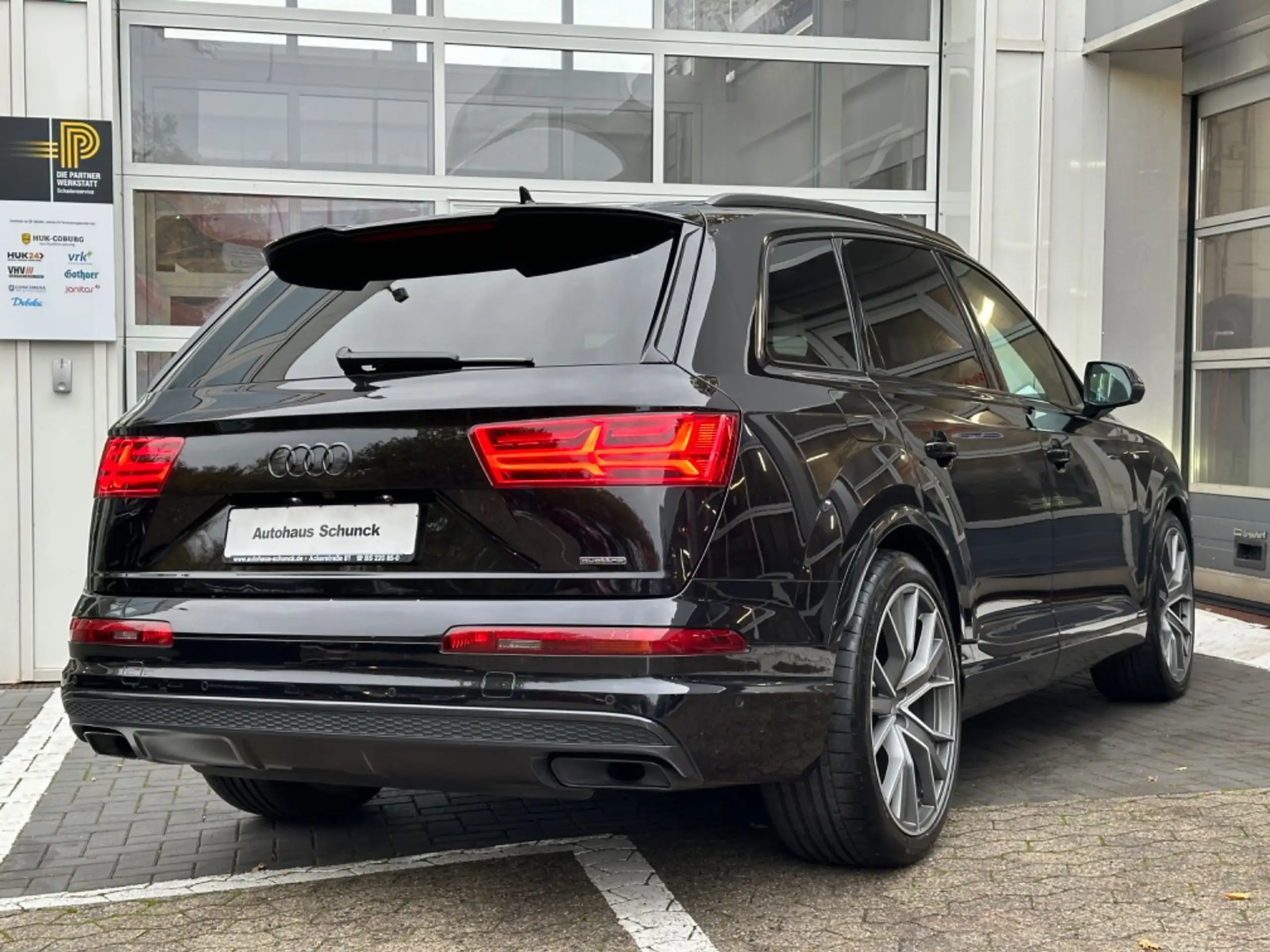 Audi - Q7