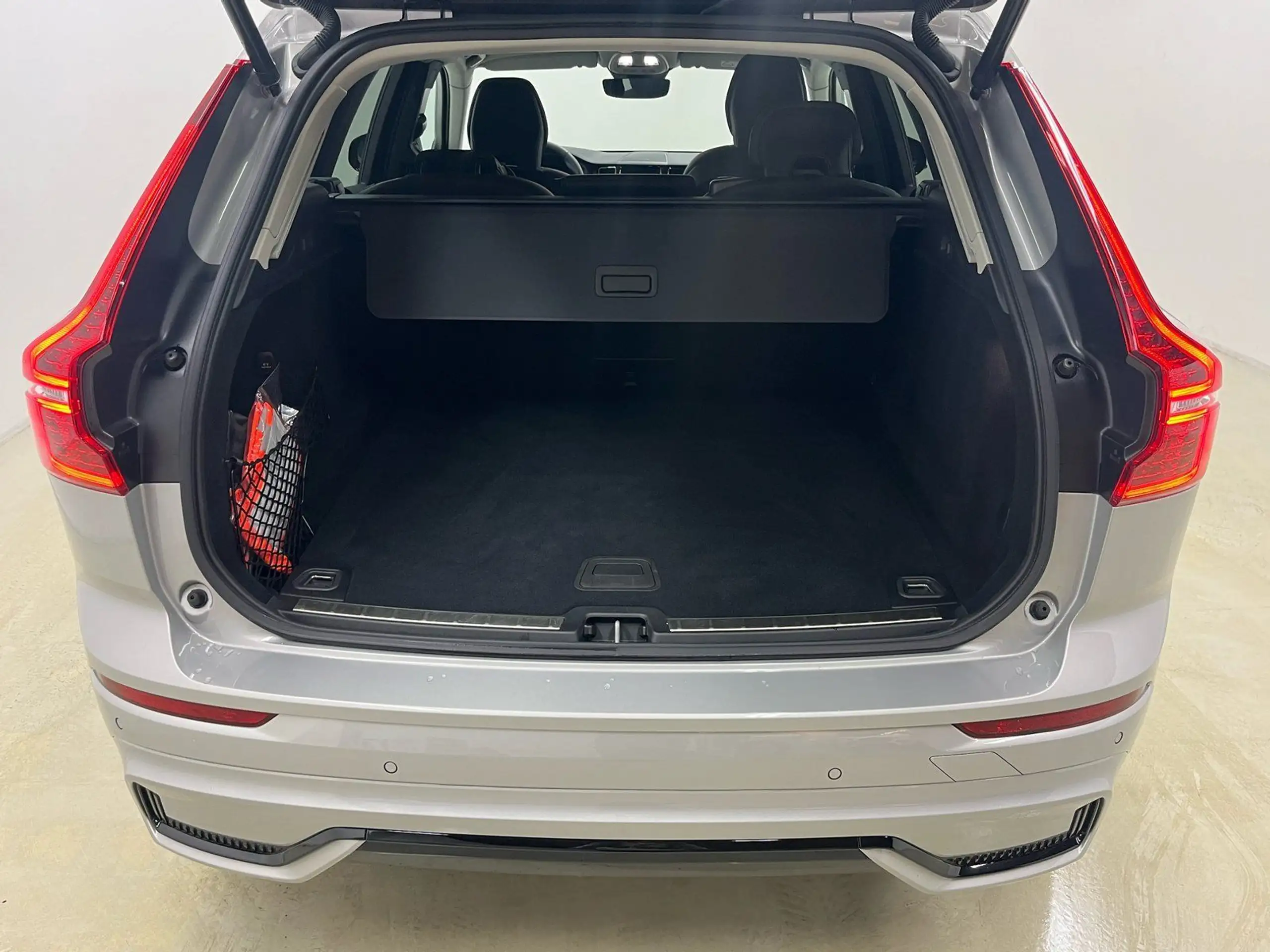 Volvo - XC60