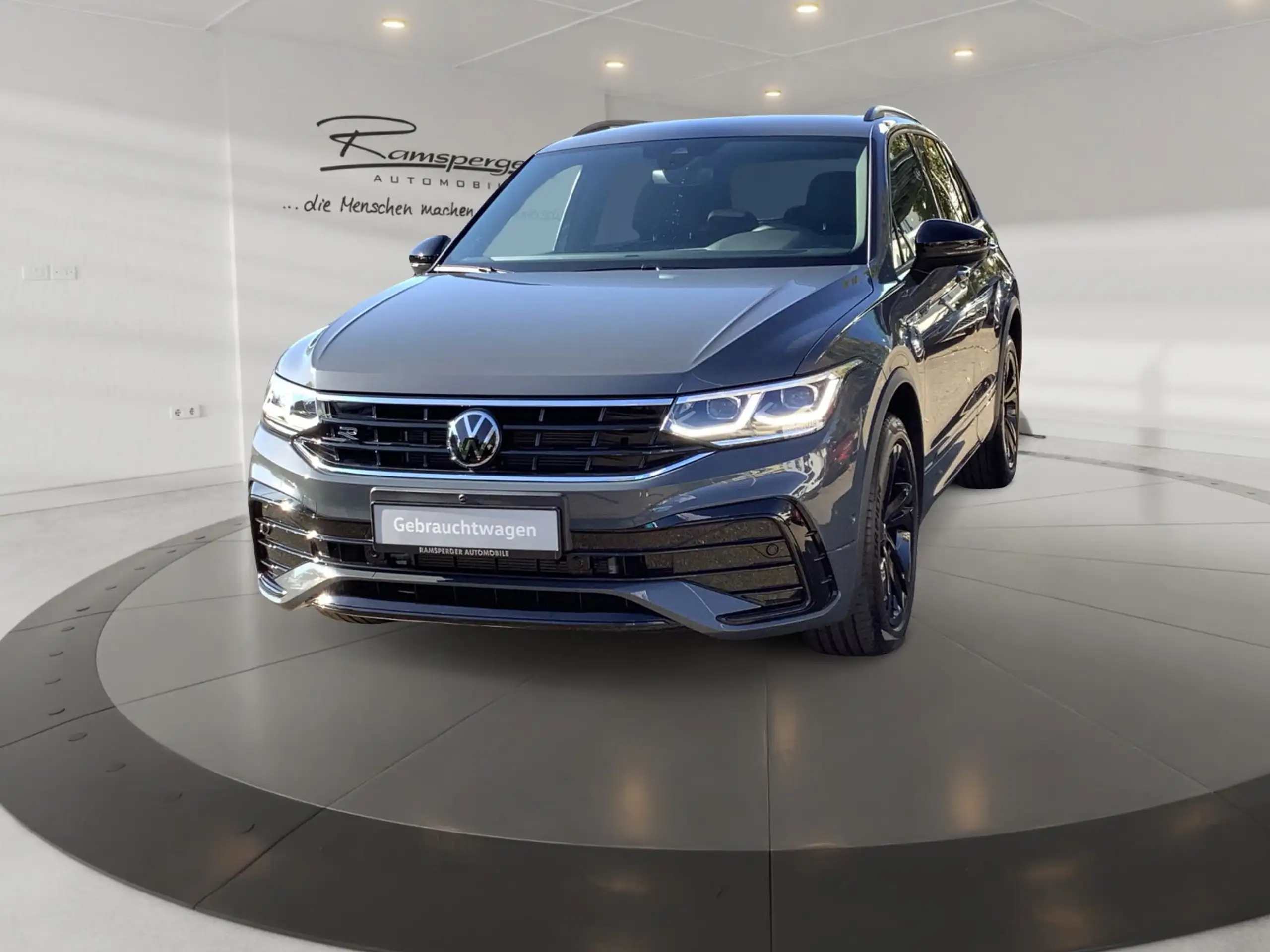 Volkswagen - Tiguan