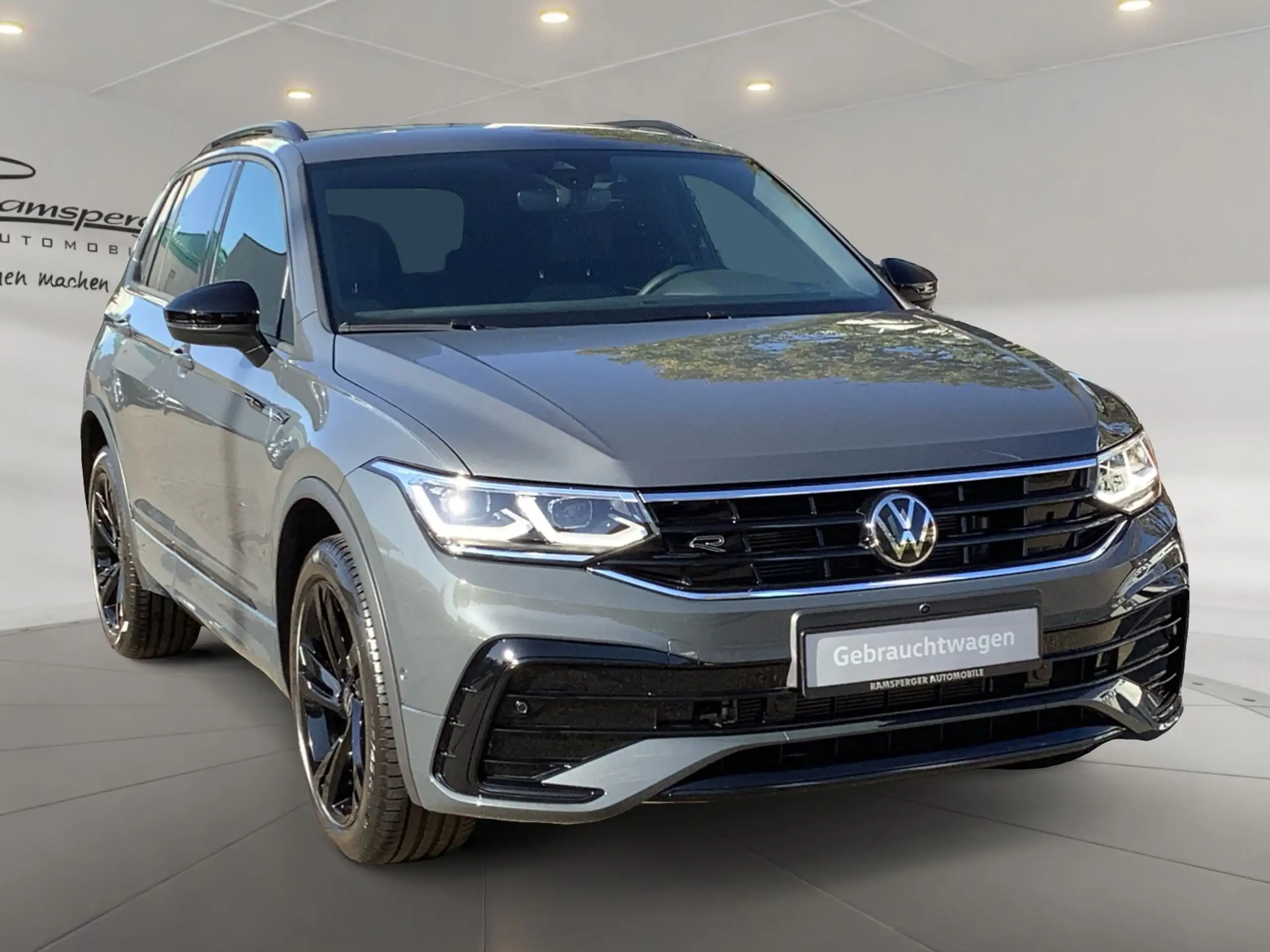 Volkswagen - Tiguan