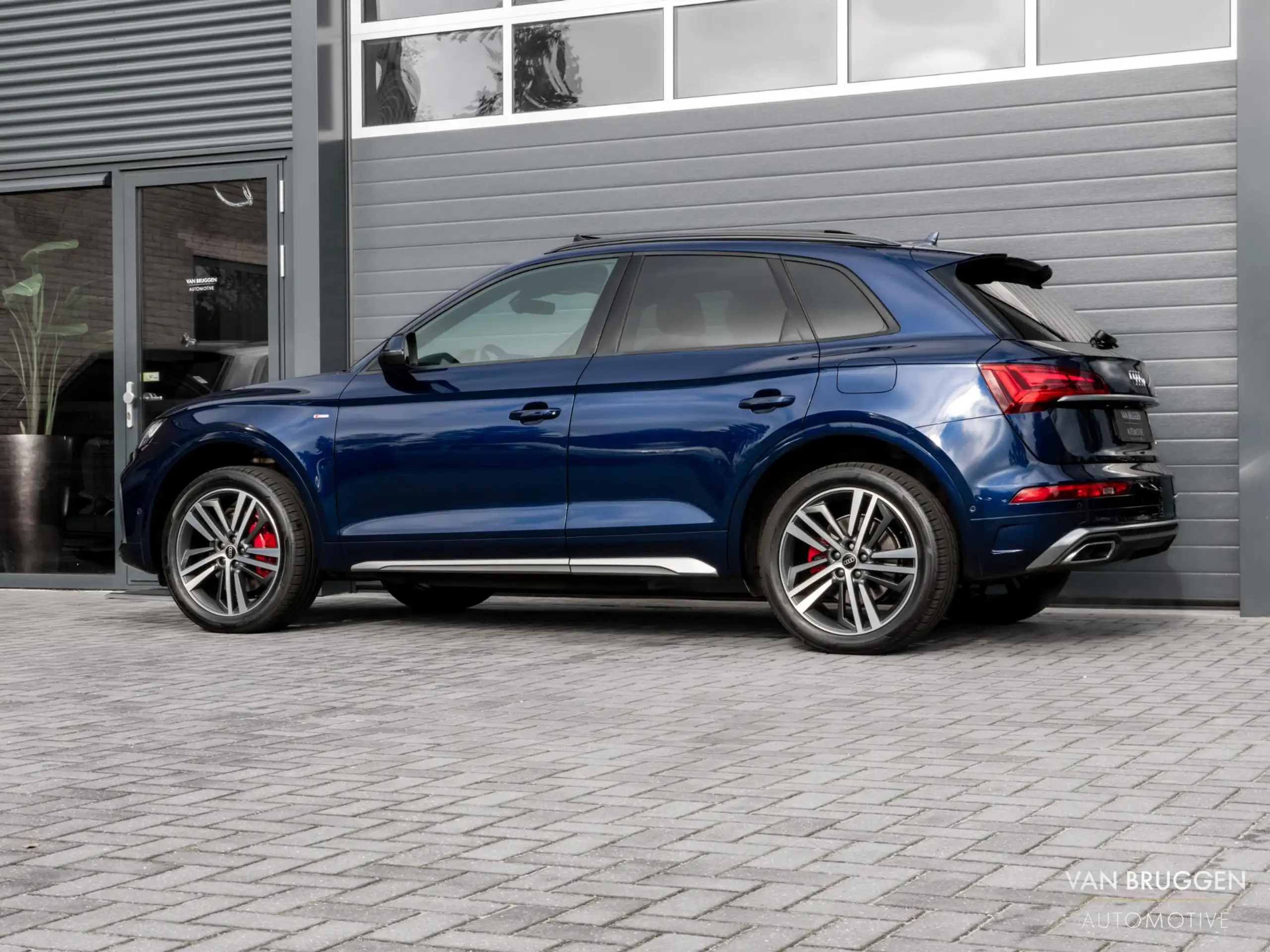 Audi - Q5