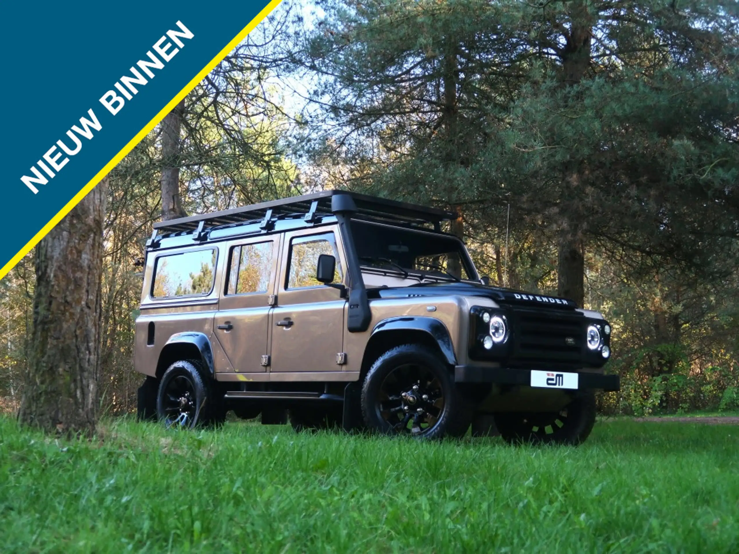 Land Rover Defender 2013