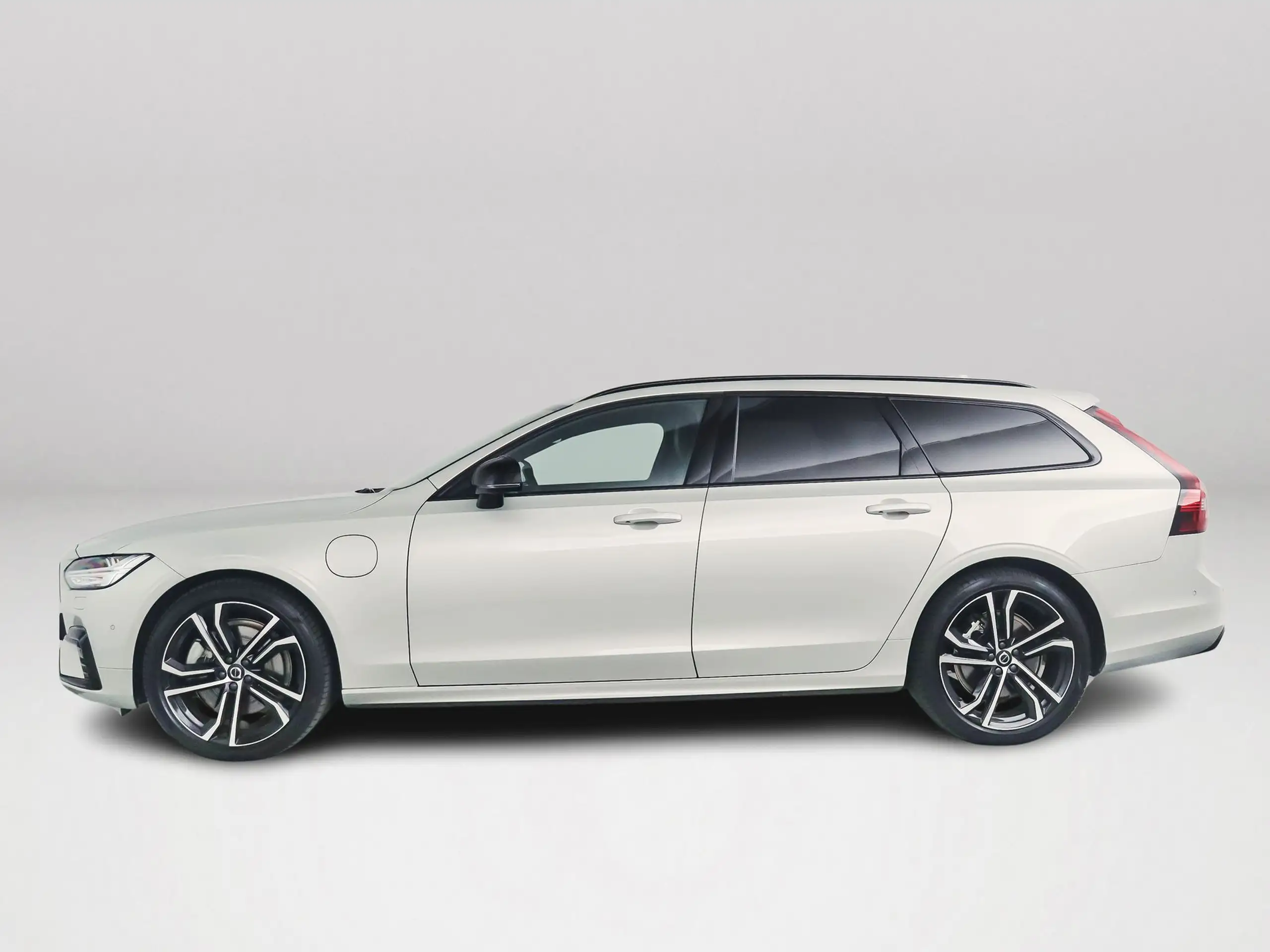 Volvo - V90