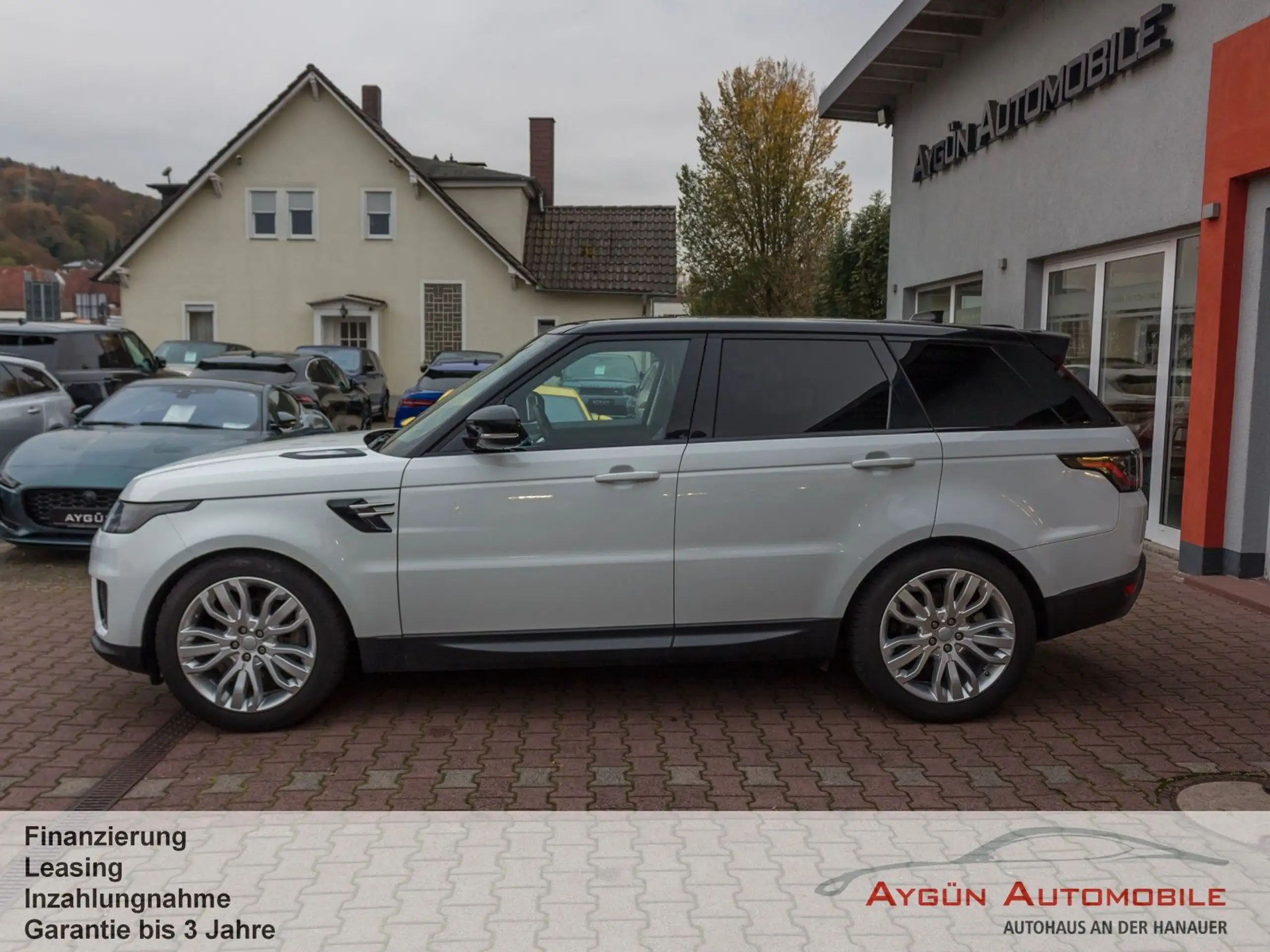 Land Rover - Range Rover Sport