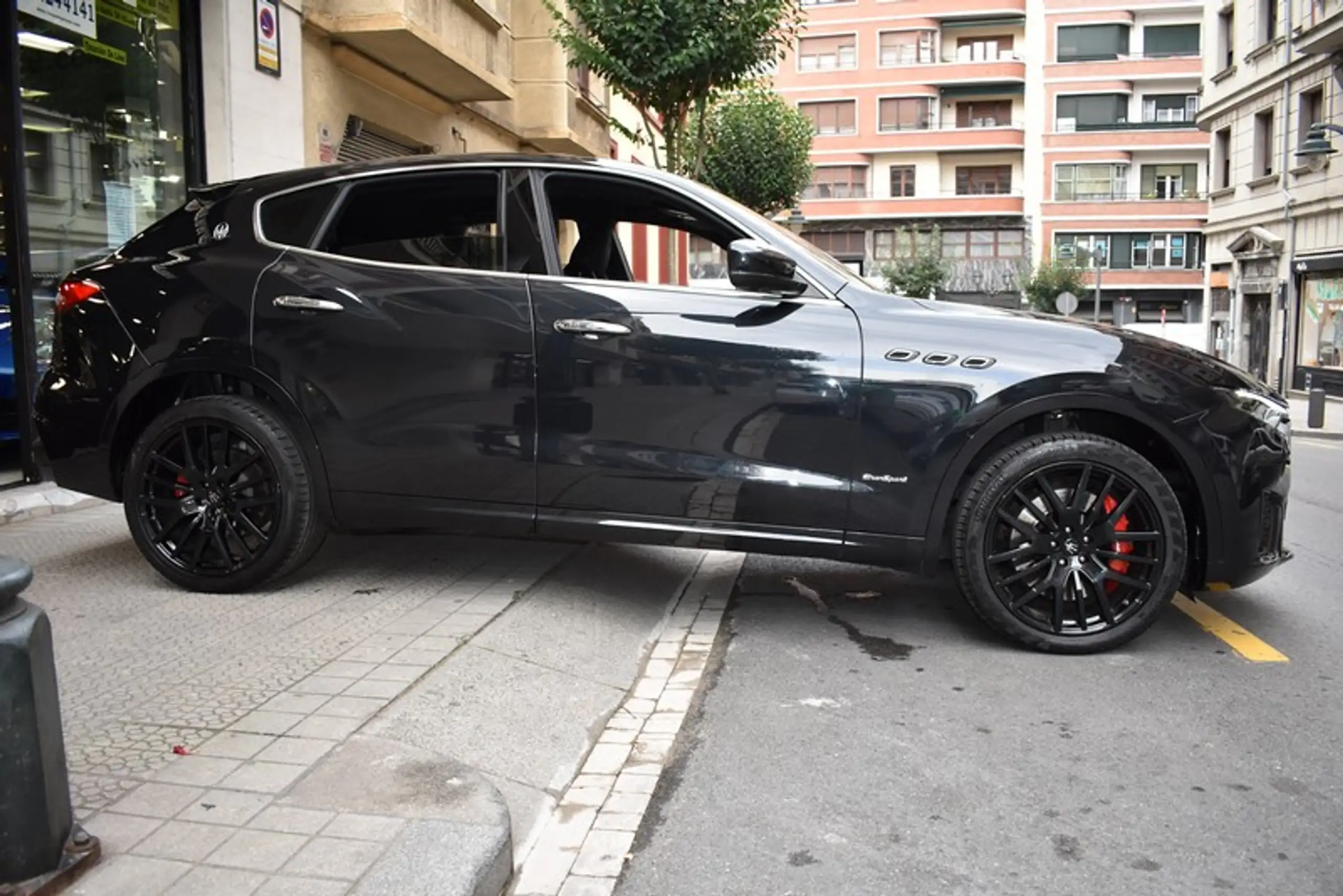 Maserati - Levante