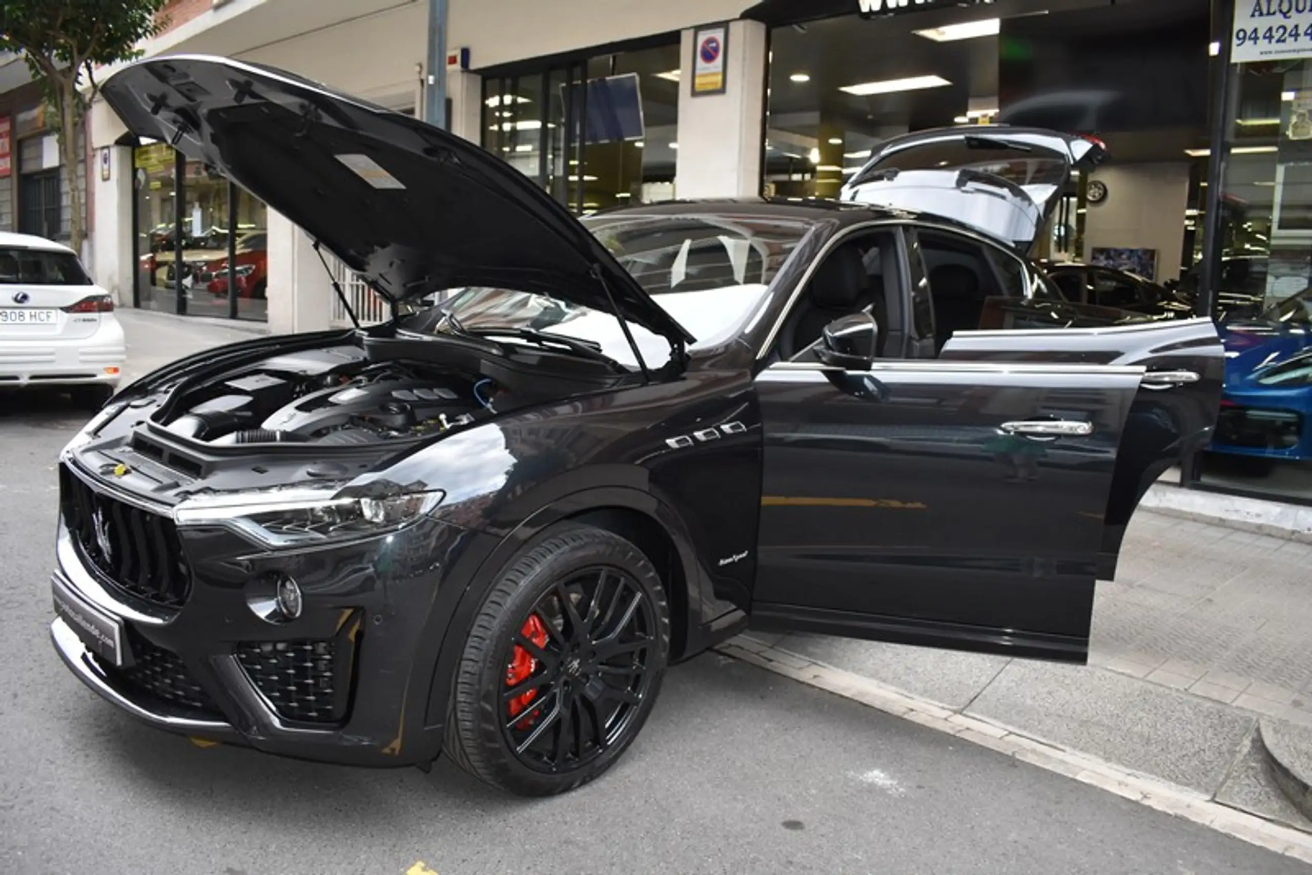 Maserati - Levante