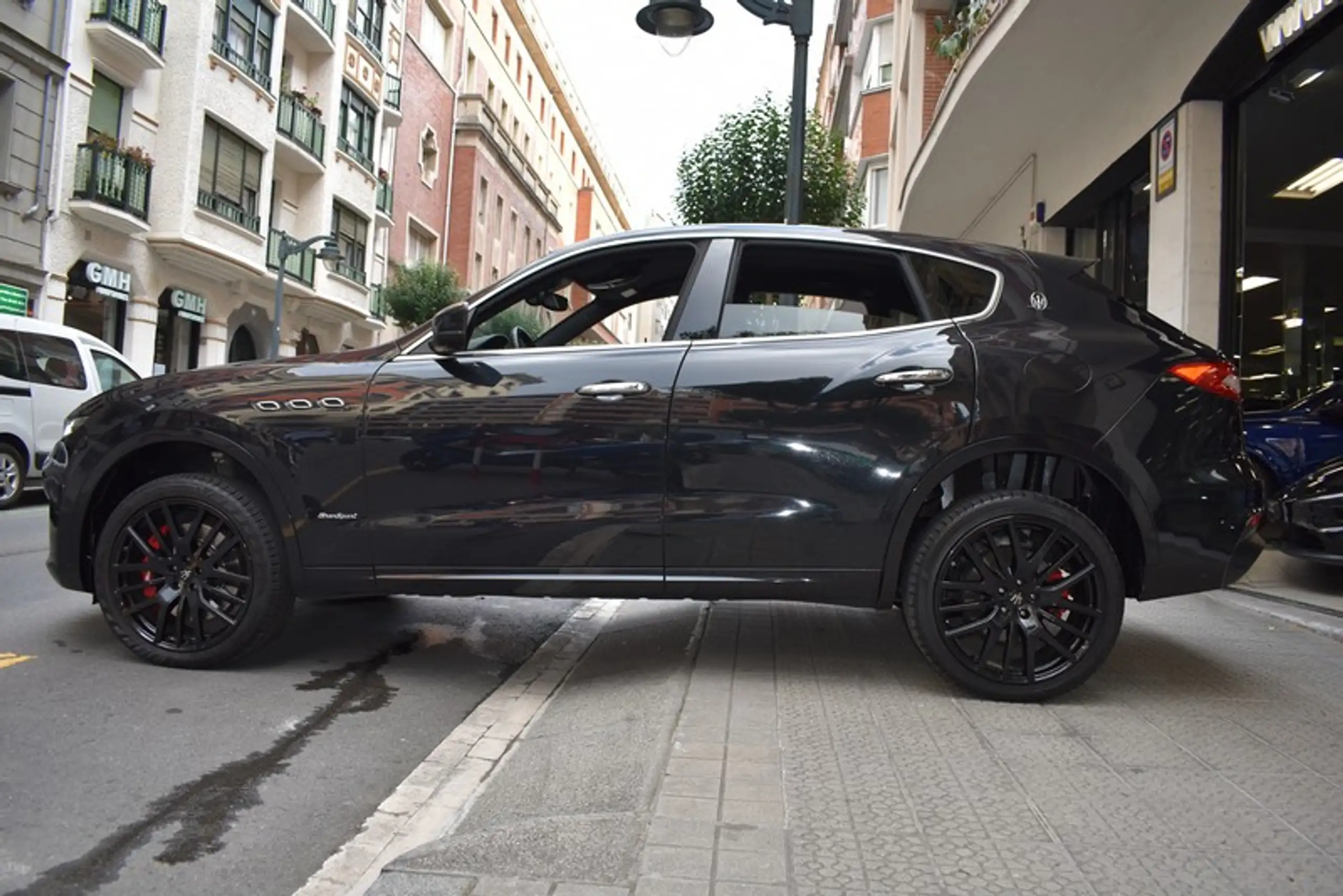 Maserati - Levante