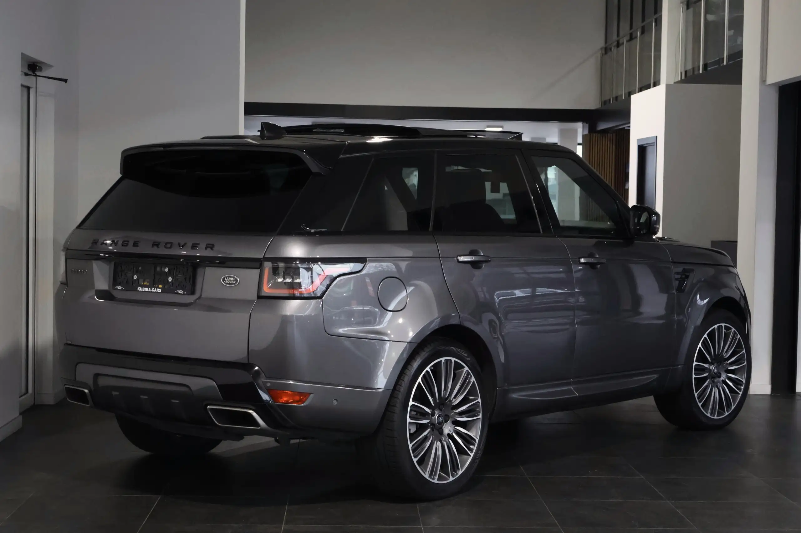 Land Rover - Range Rover Sport