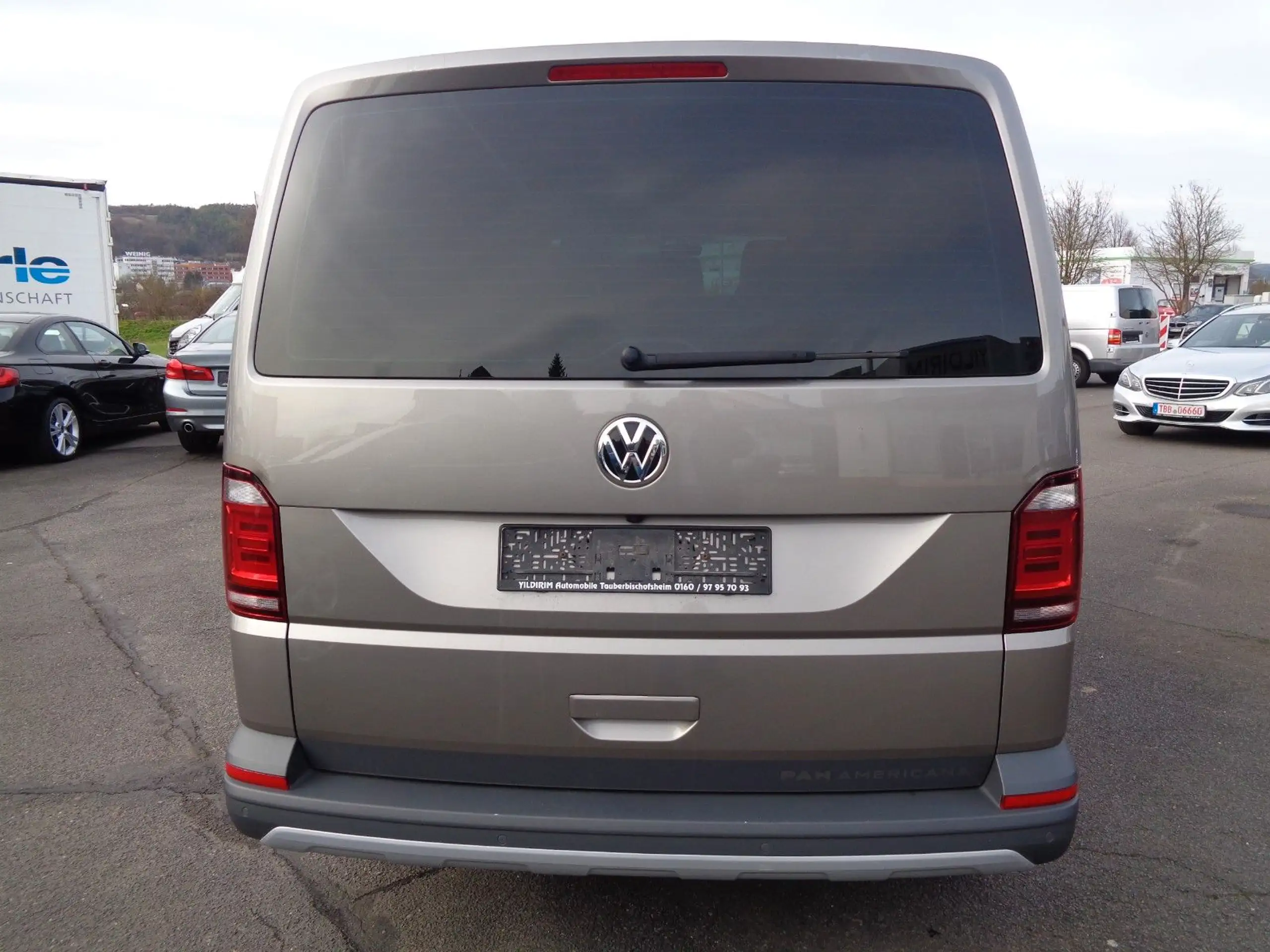 Volkswagen - T6 Transporter