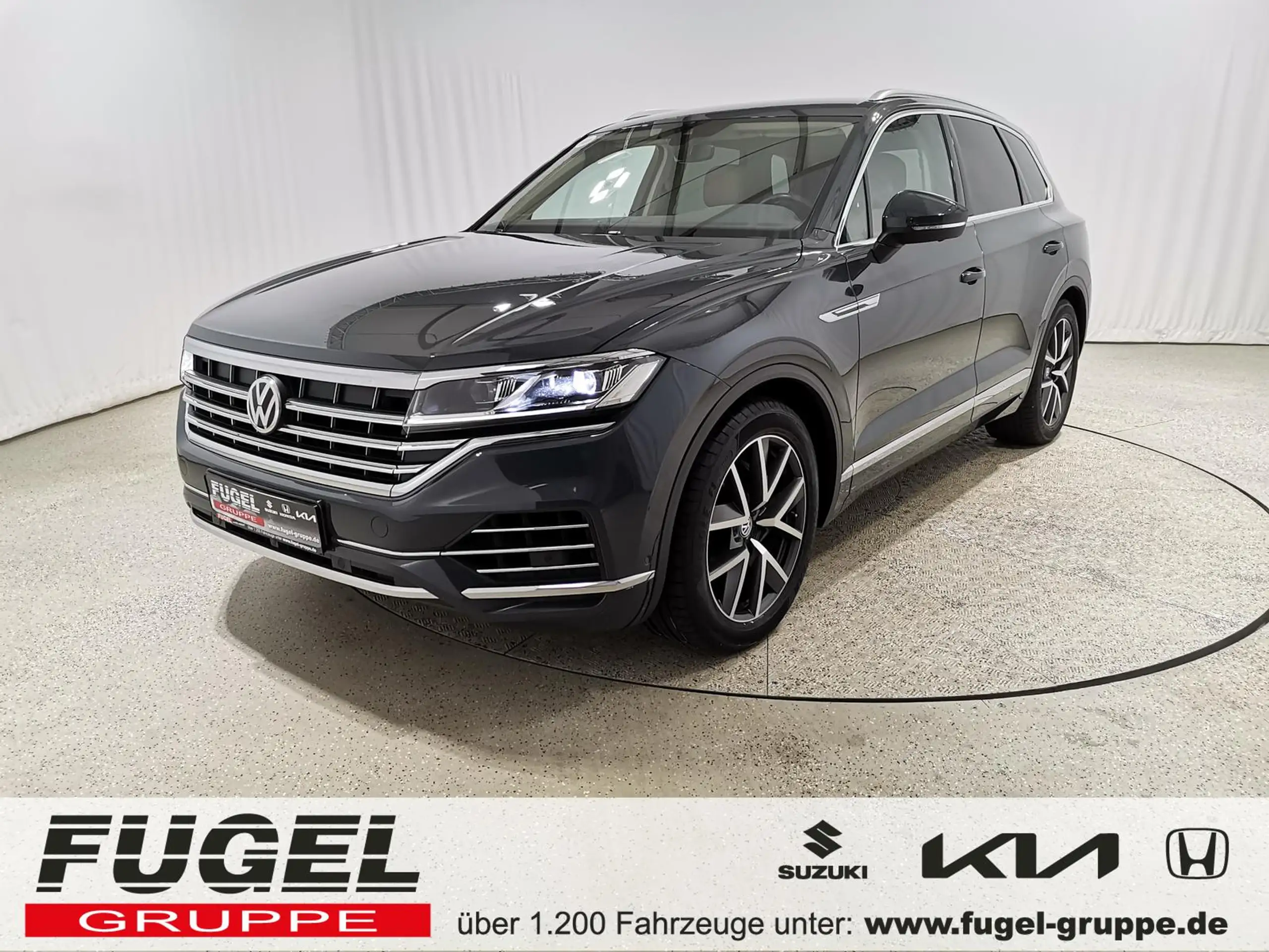 Volkswagen - Touareg