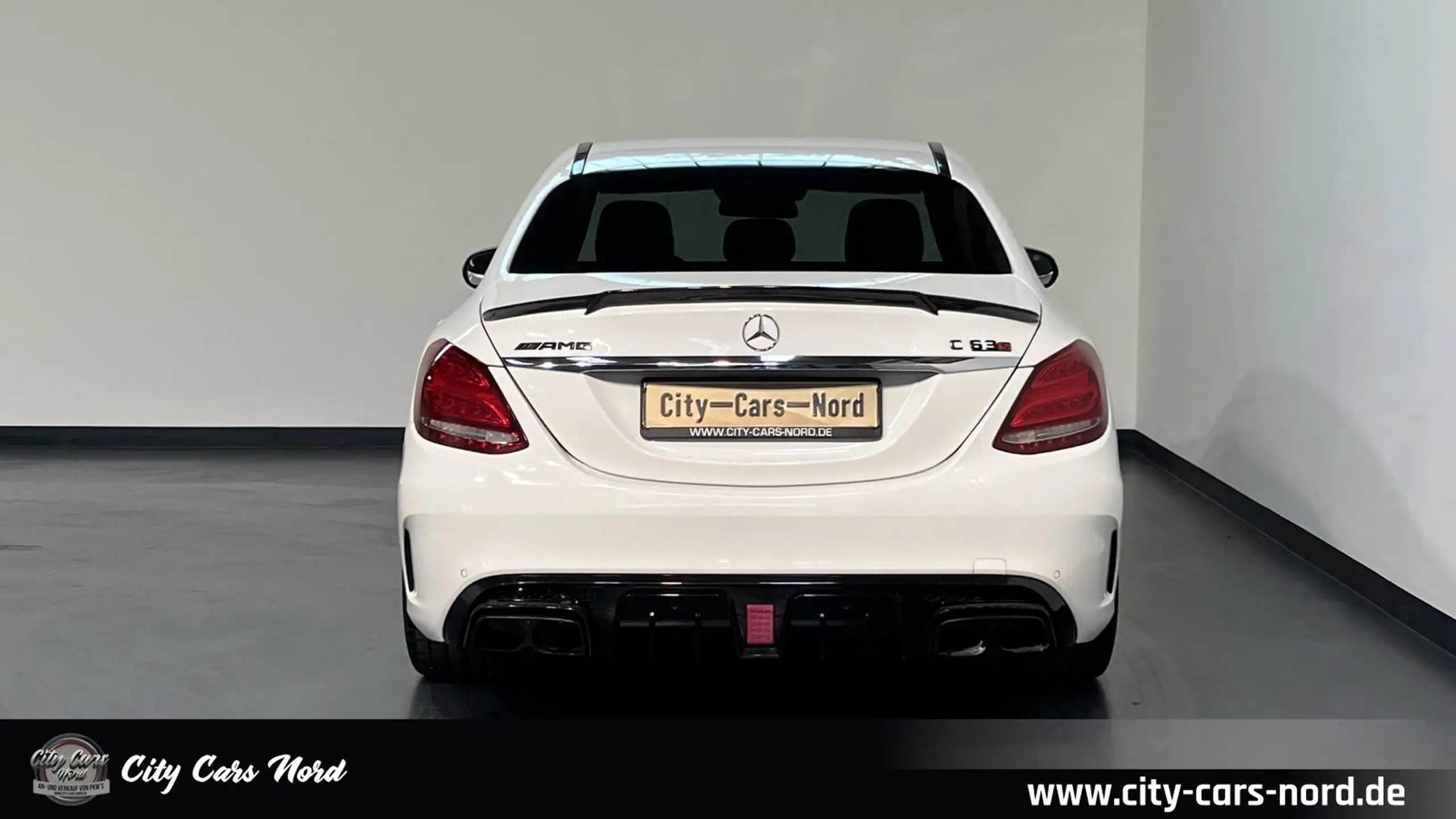 Mercedes-Benz - C 63 AMG