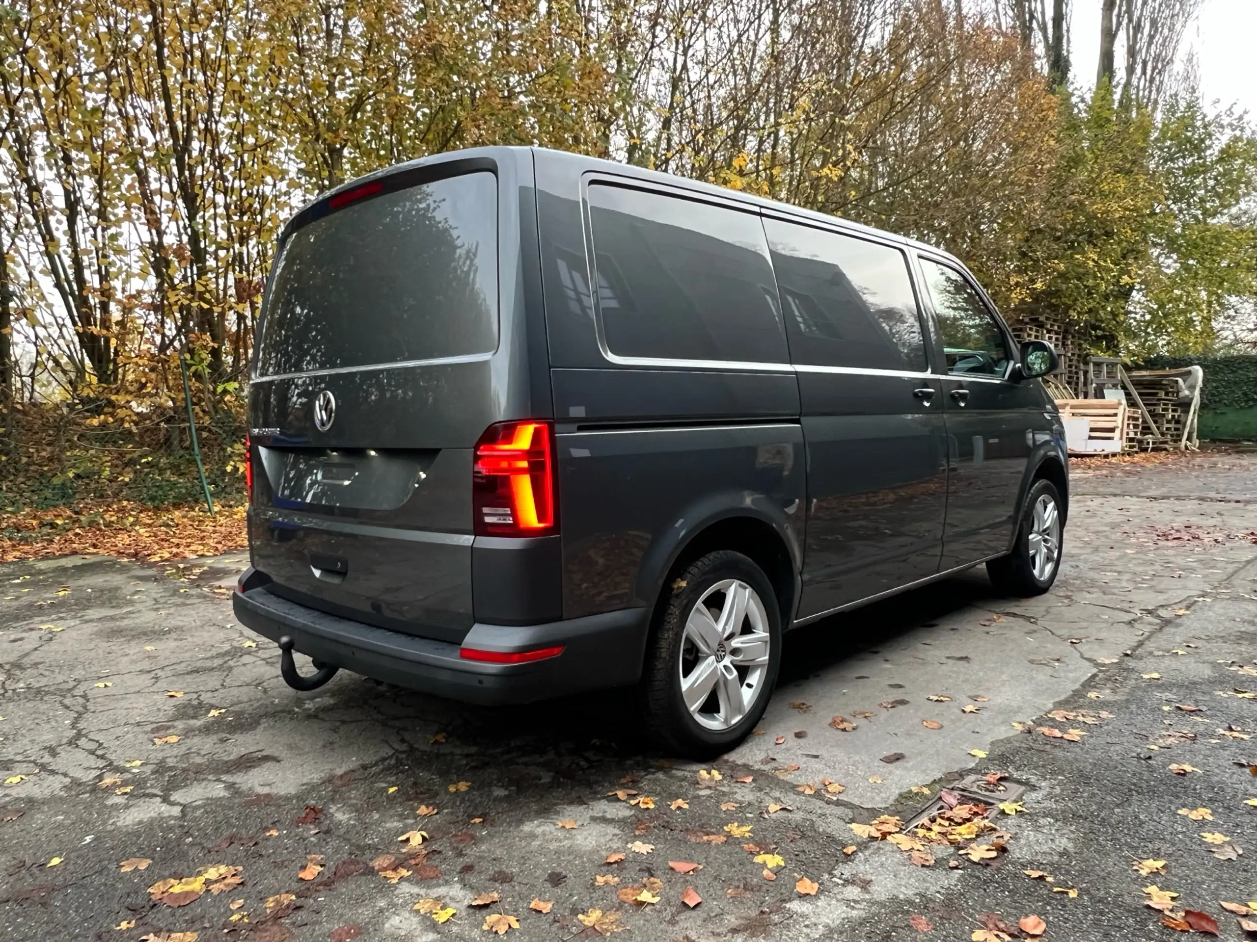 Volkswagen - T6.1 Transporter