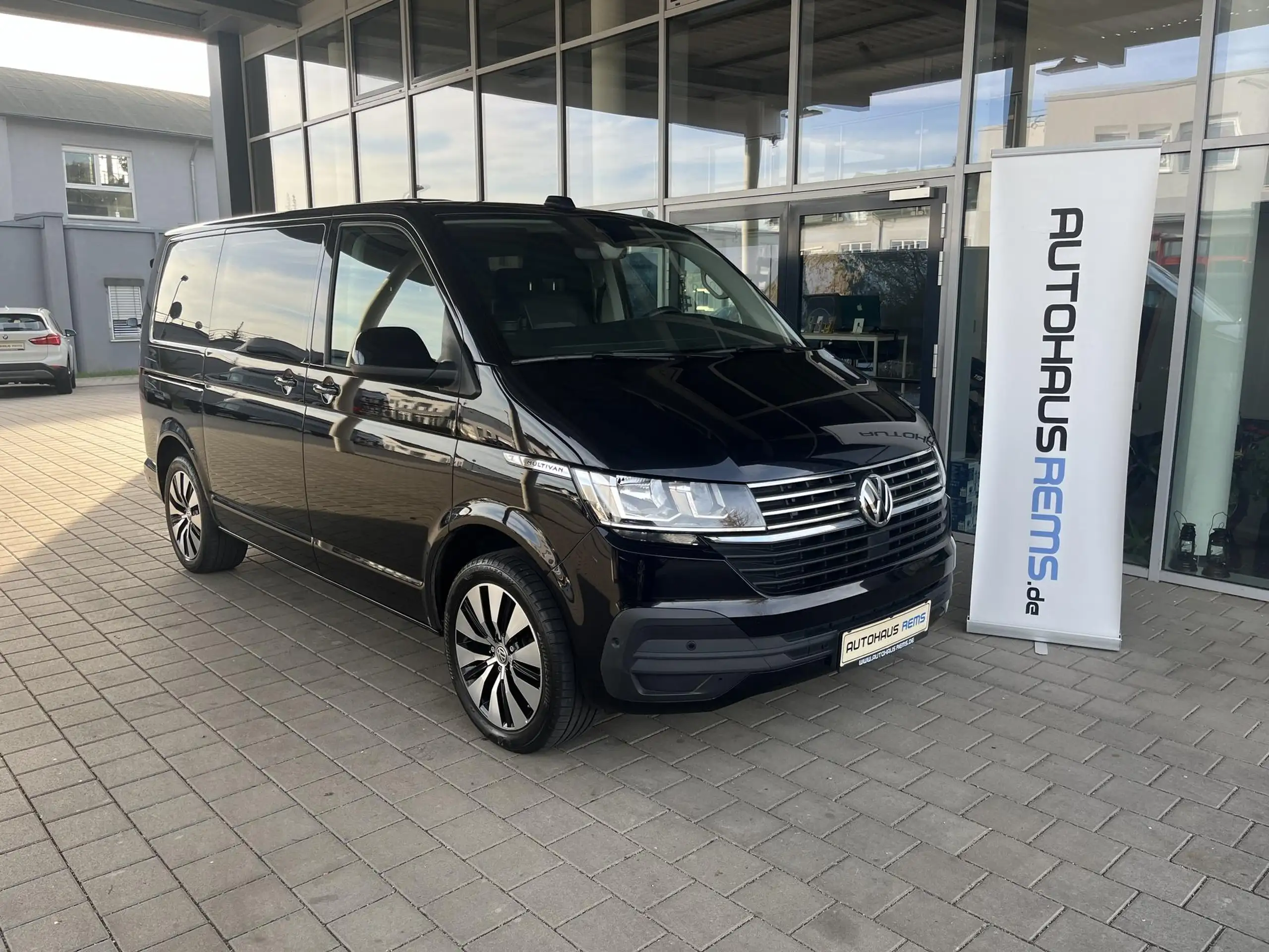 Volkswagen - T6 Multivan