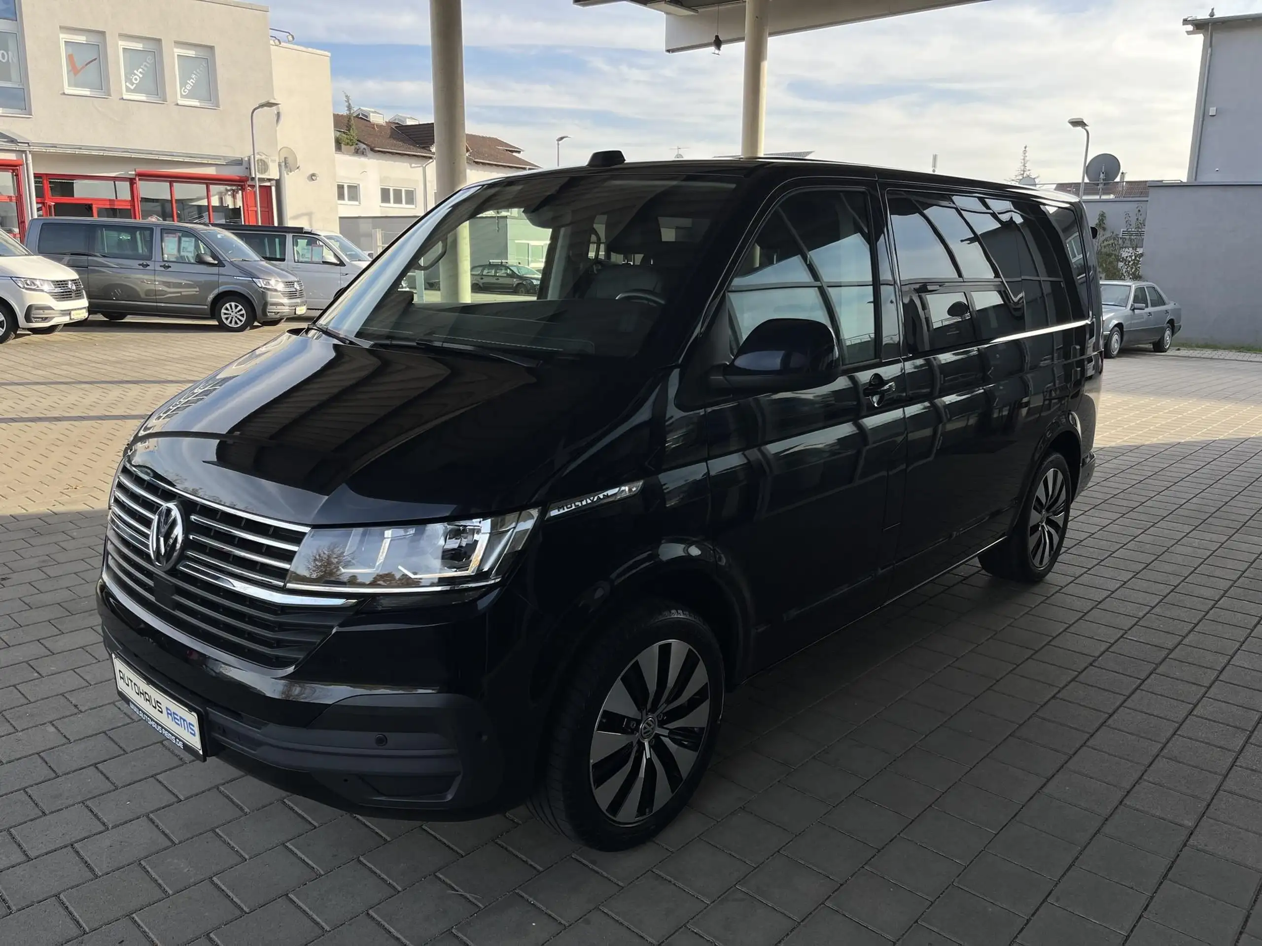 Volkswagen - T6 Multivan