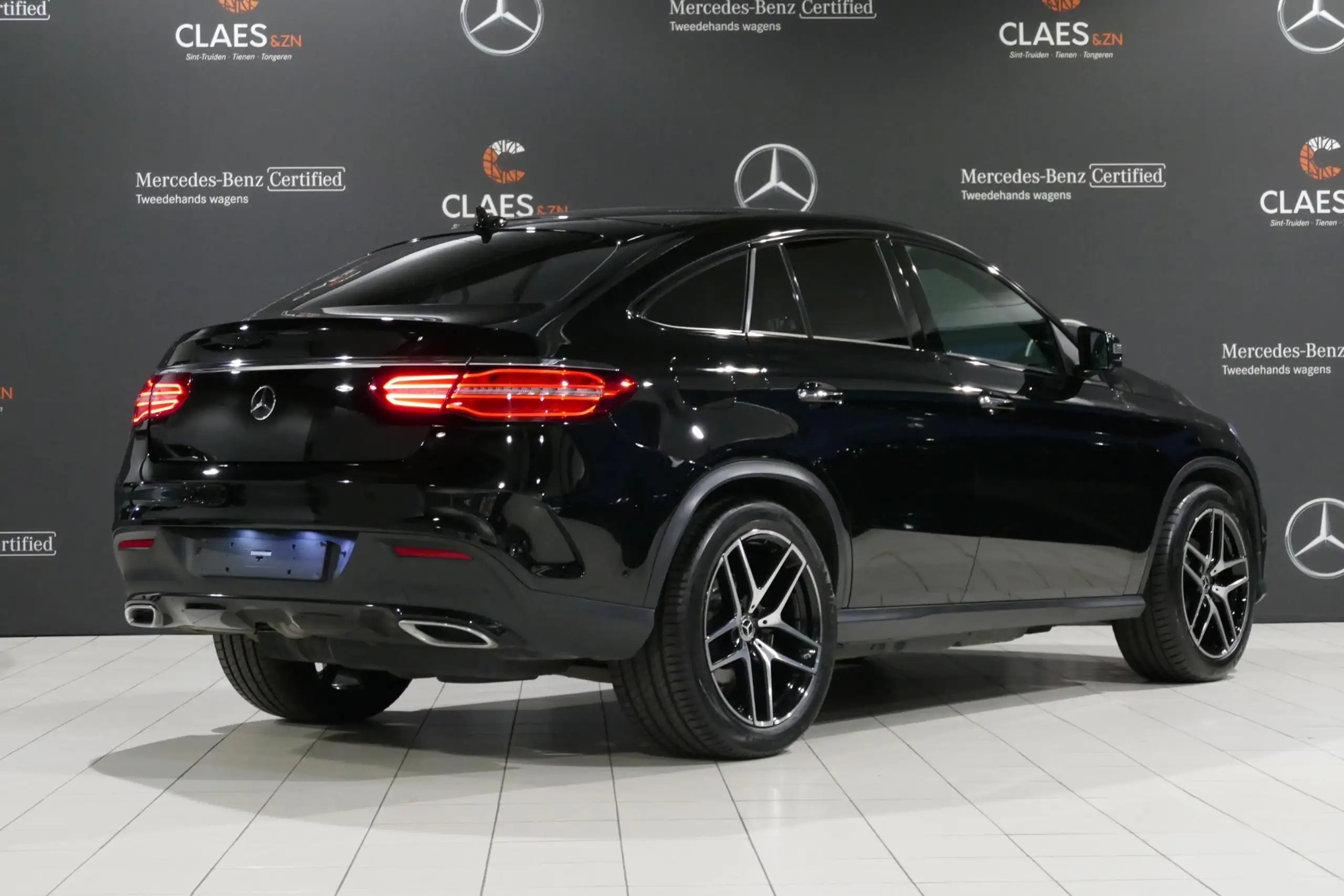 Mercedes-Benz - GLE 350