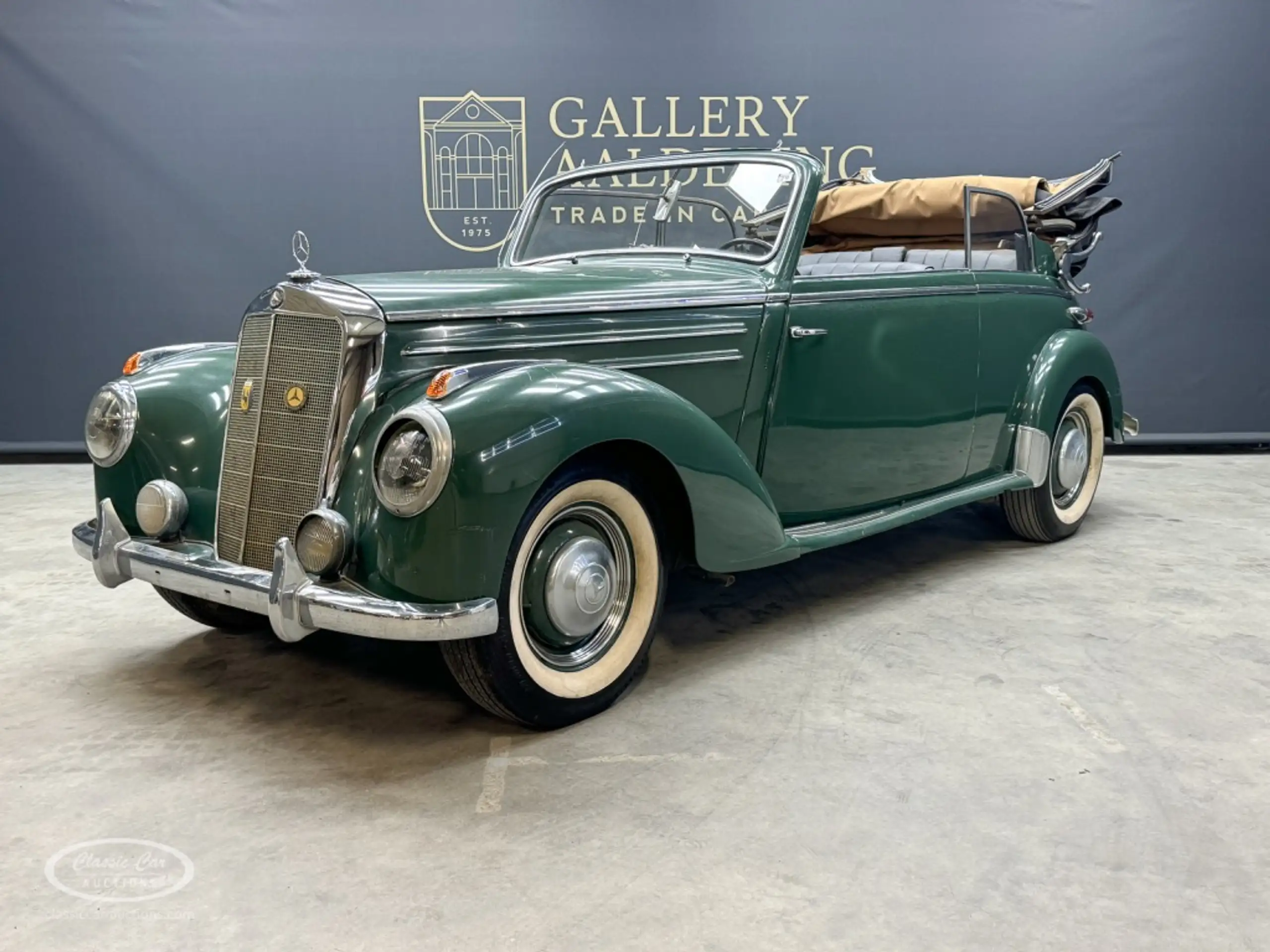 Mercedes-Benz 220 1953