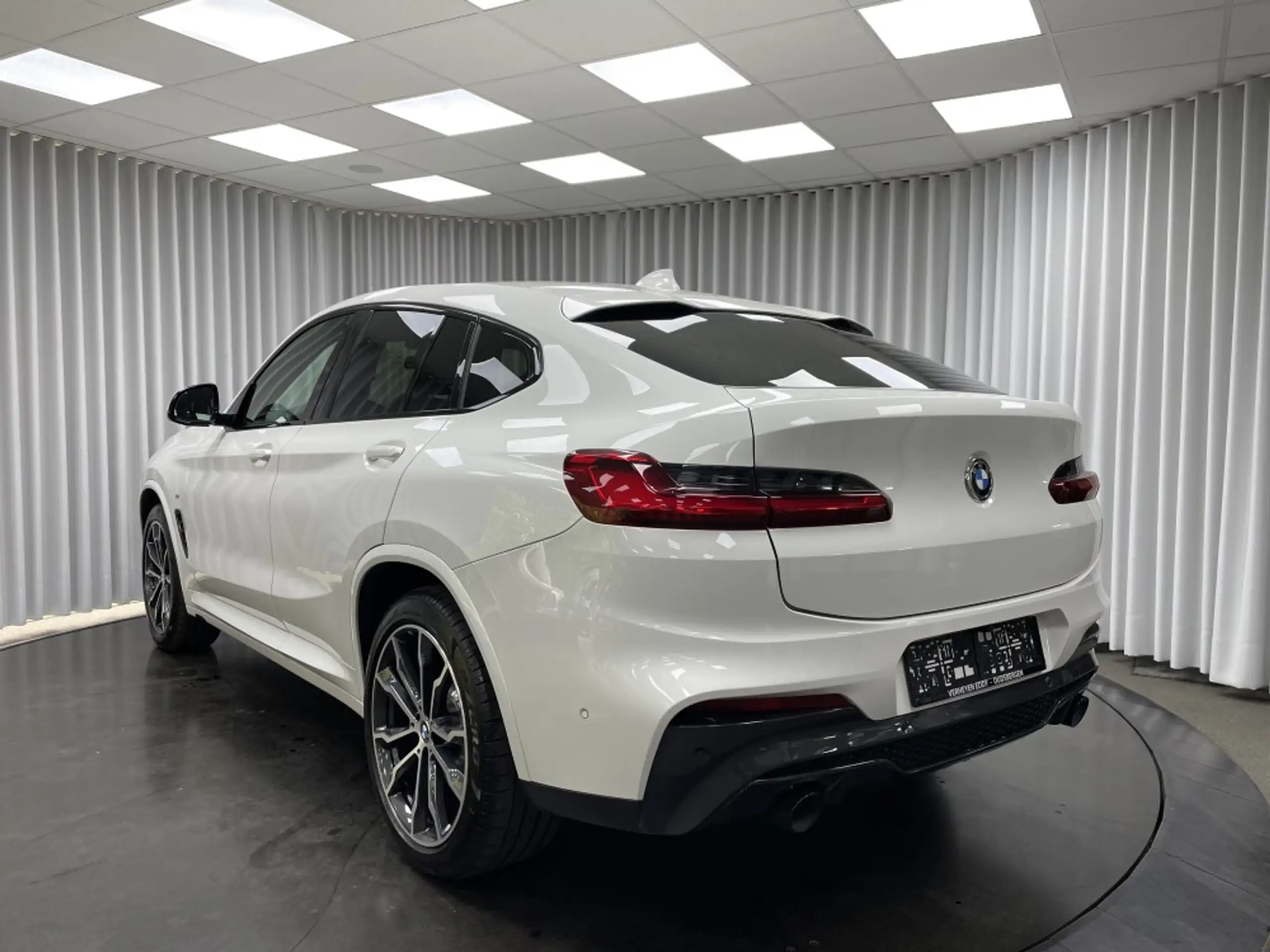 BMW - X4