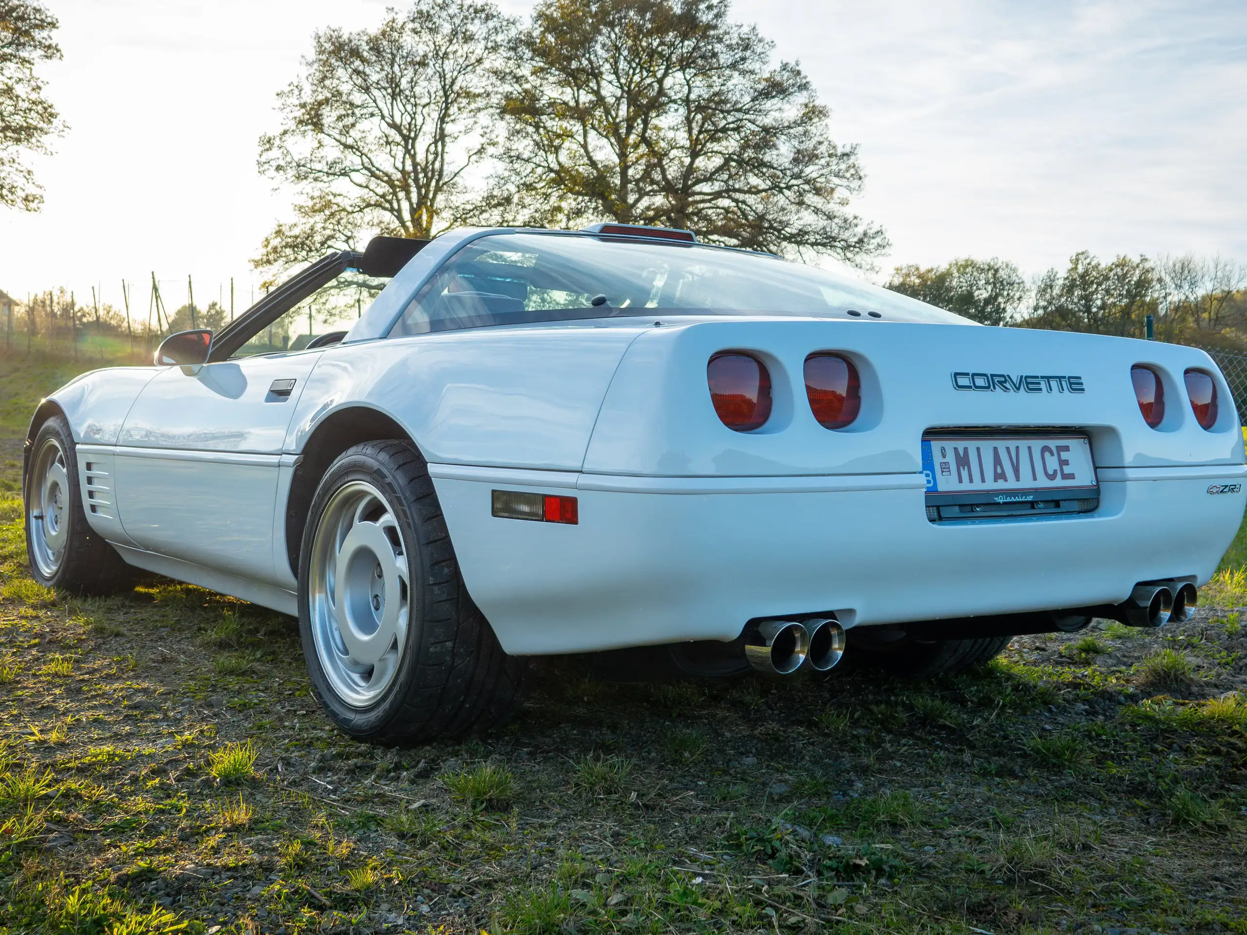 Chevrolet - Corvette