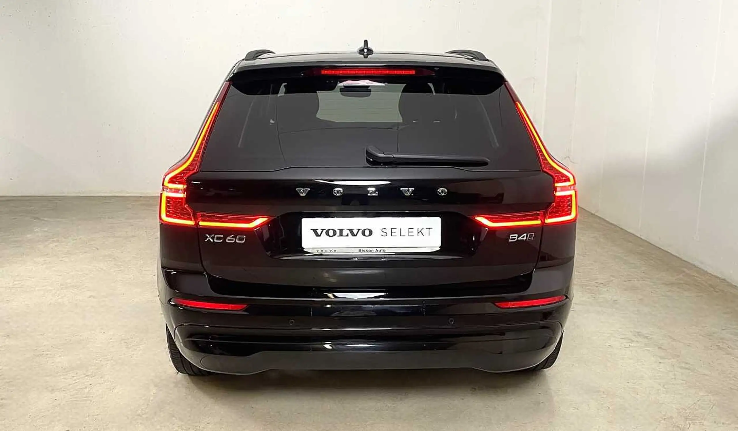 Volvo - XC60