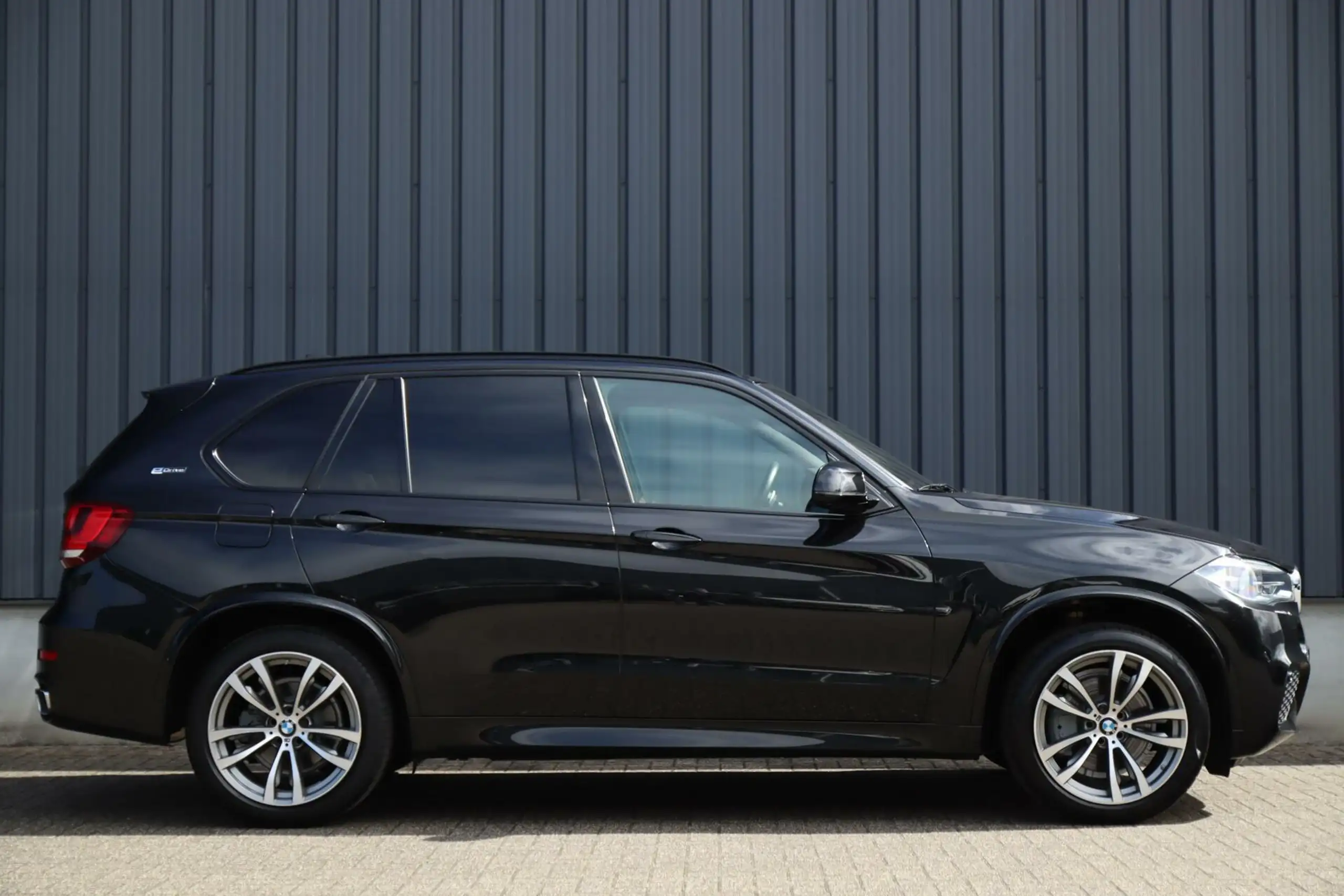 BMW - X5