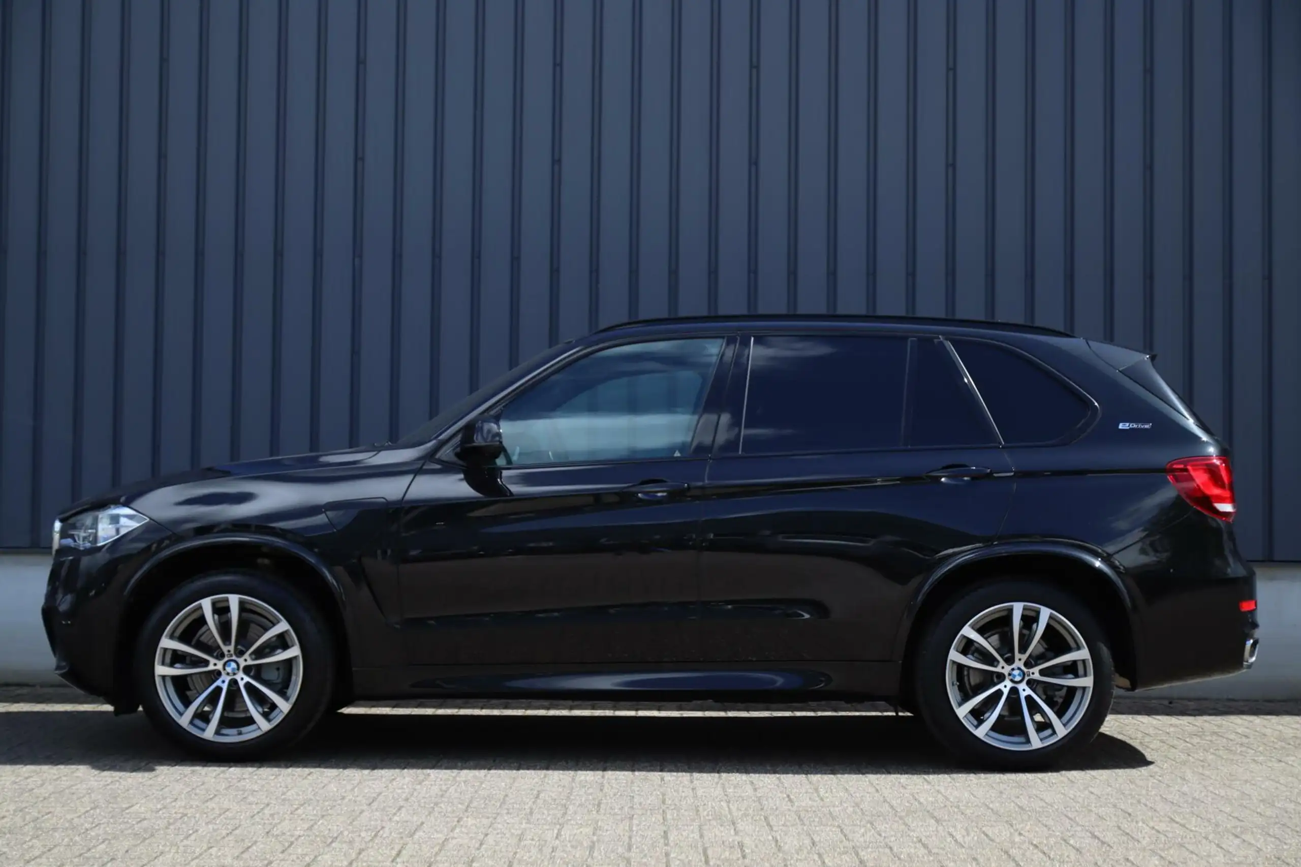 BMW - X5