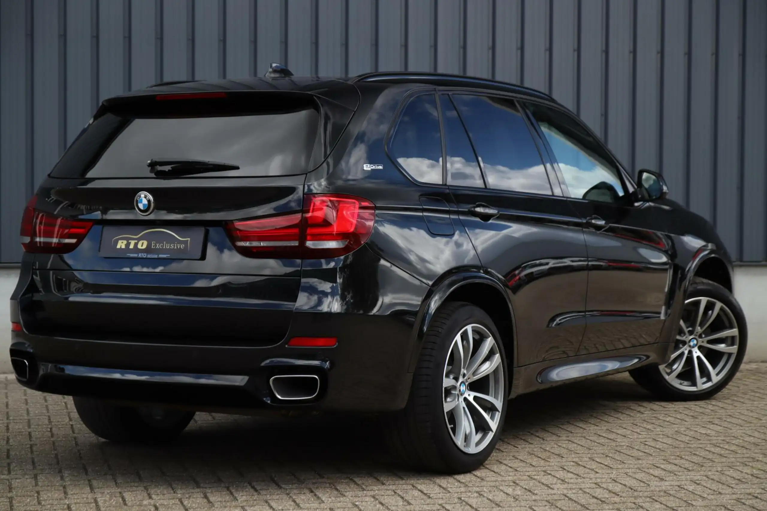 BMW - X5