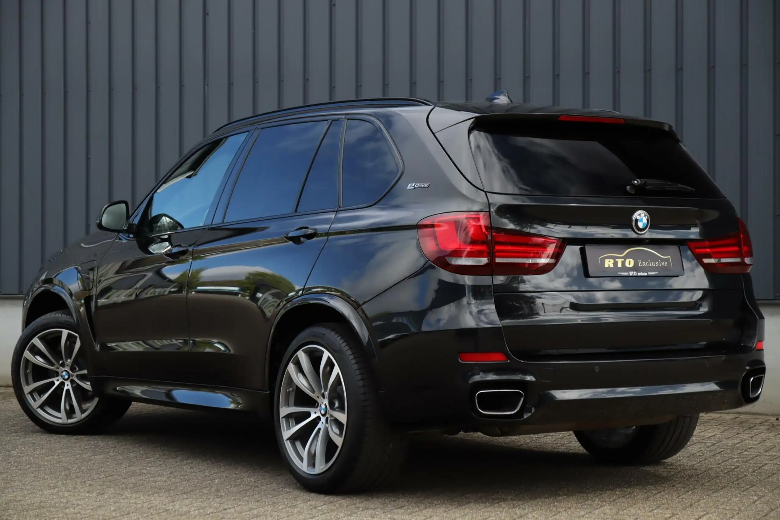 BMW - X5