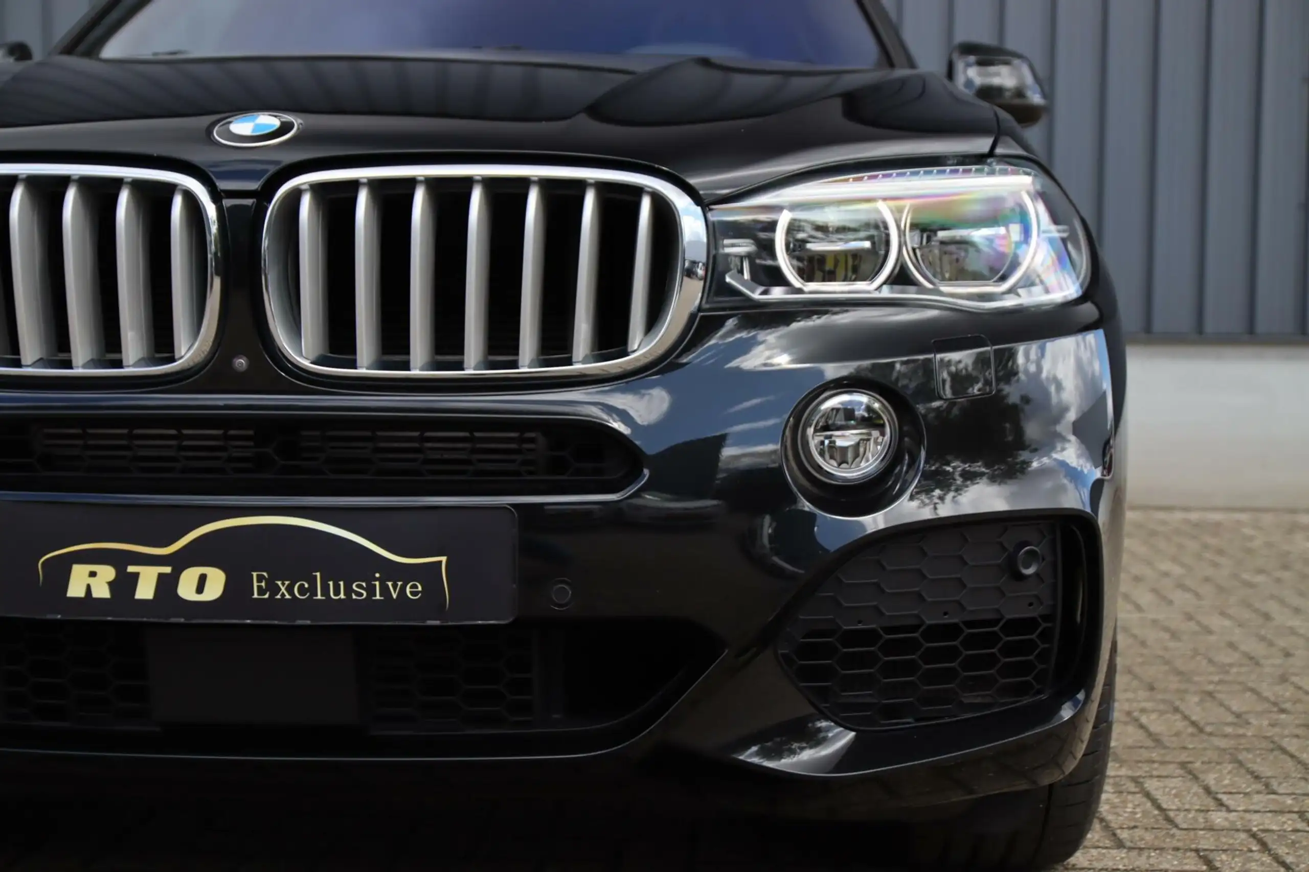 BMW - X5