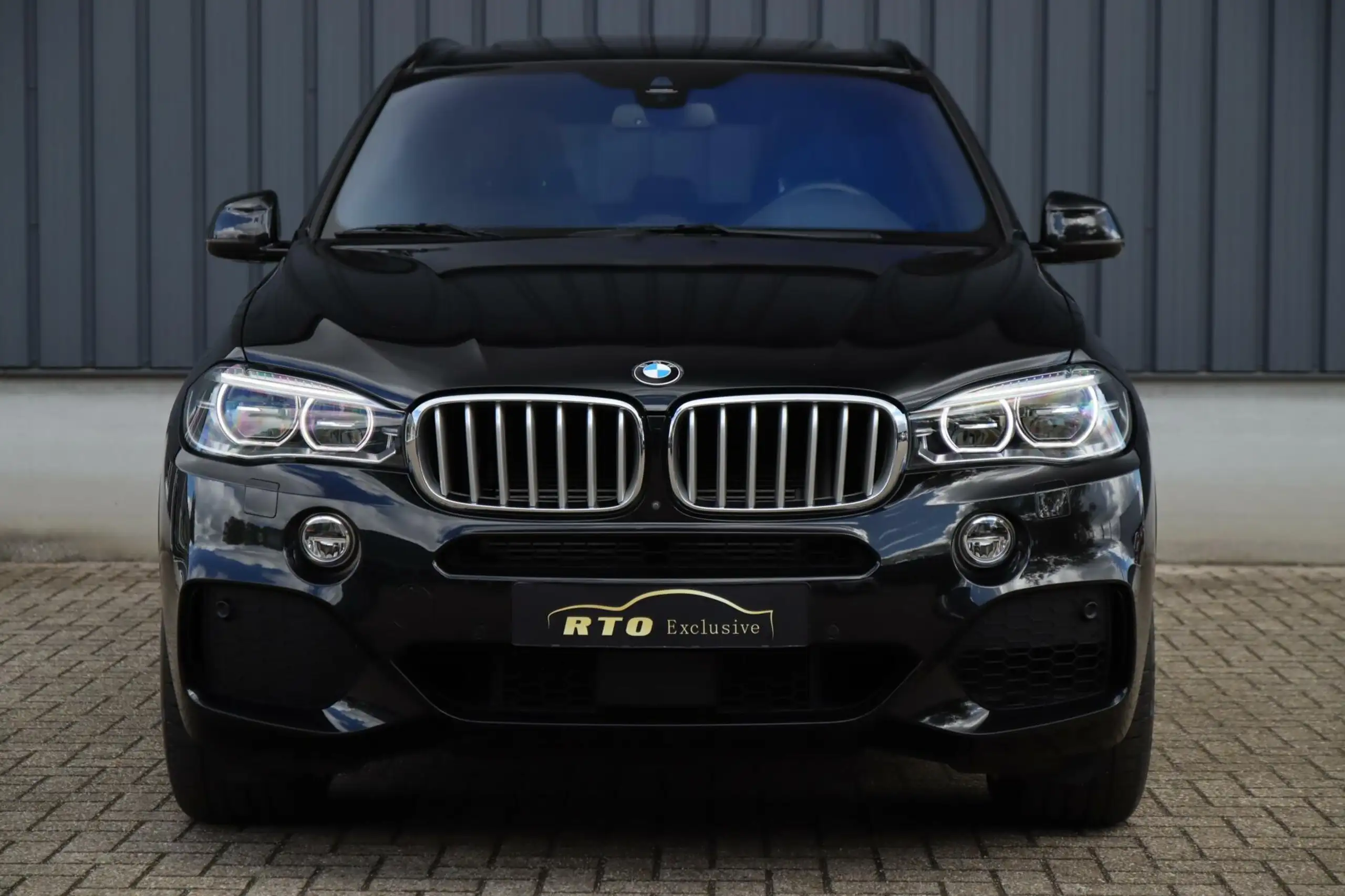 BMW - X5