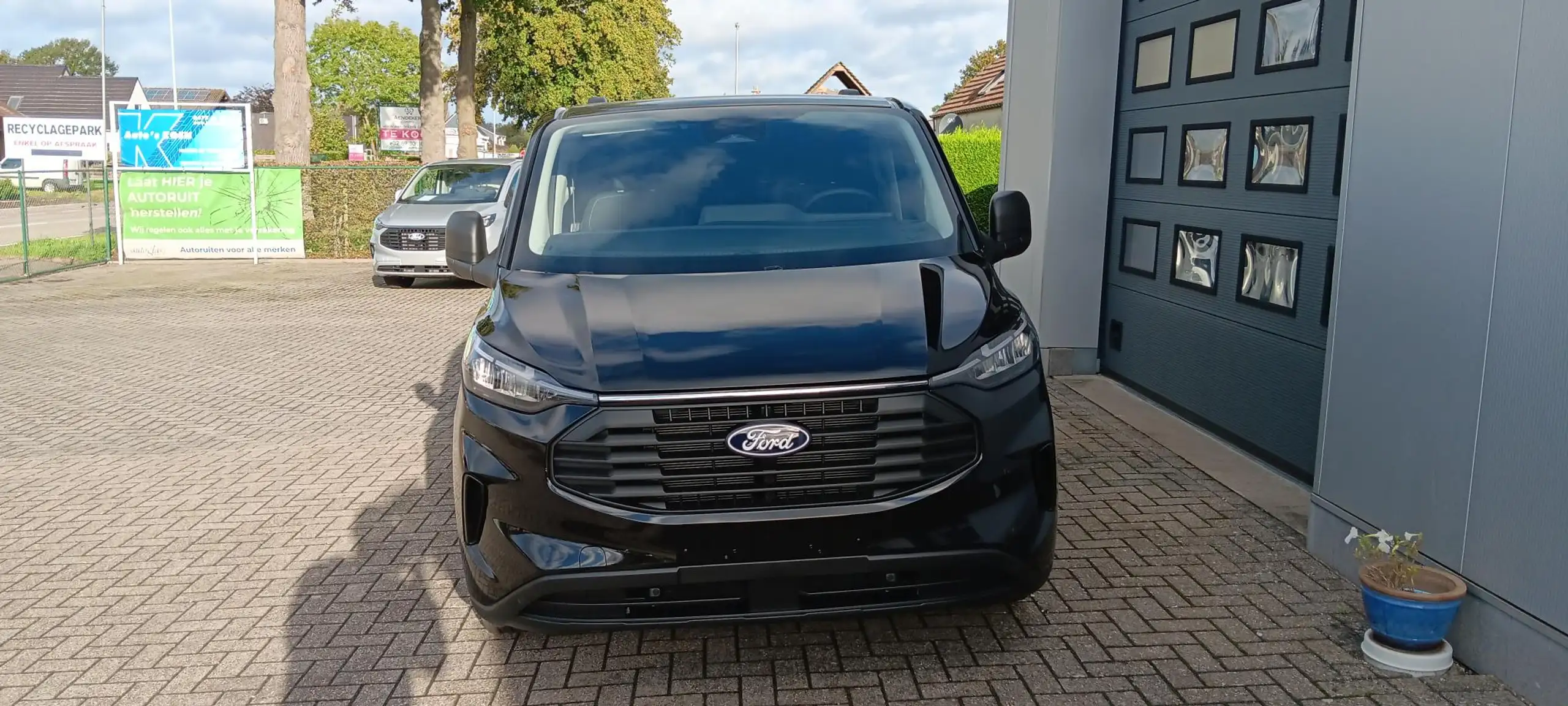 Ford - Transit Custom