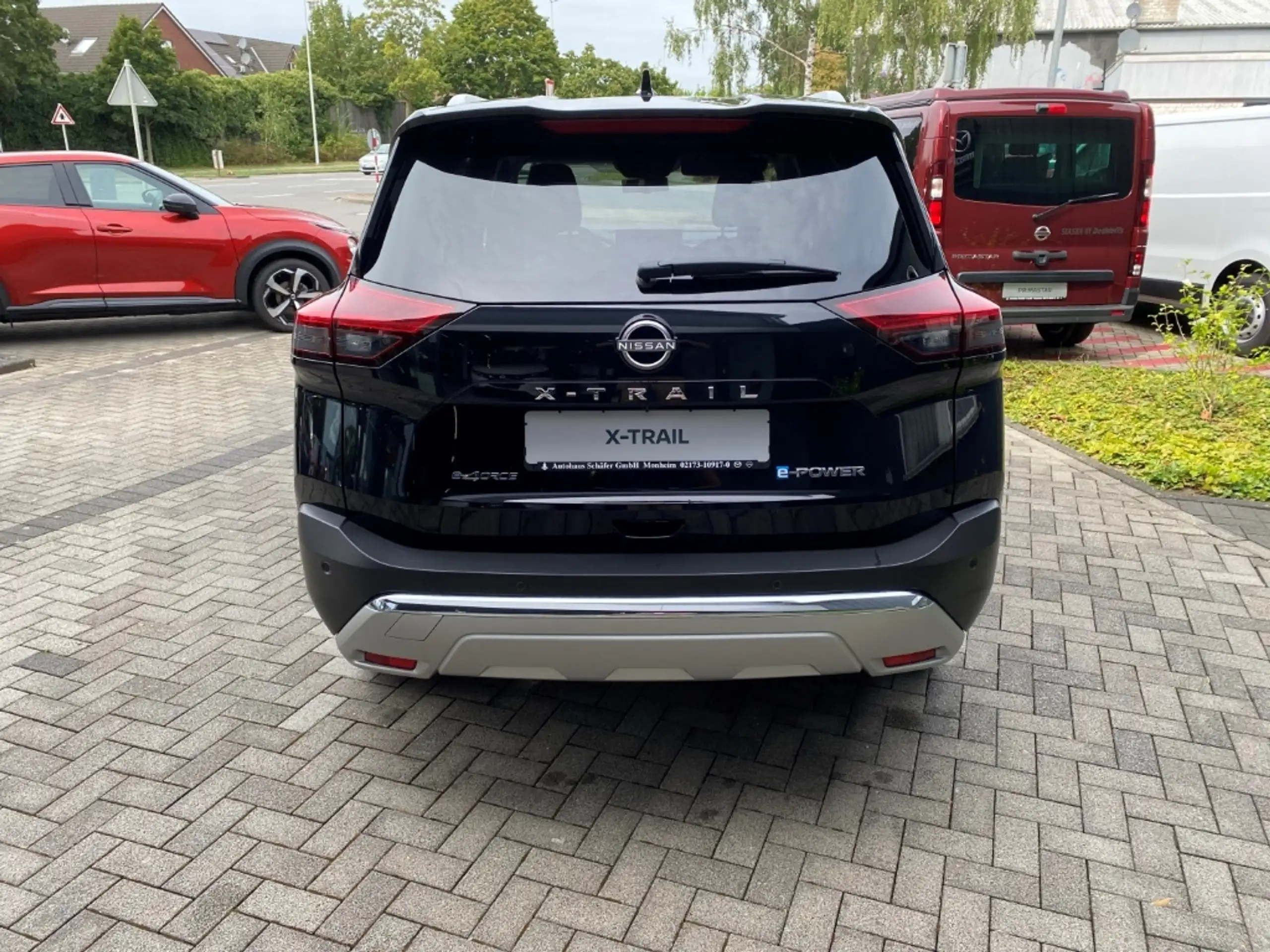 Nissan - X-Trail