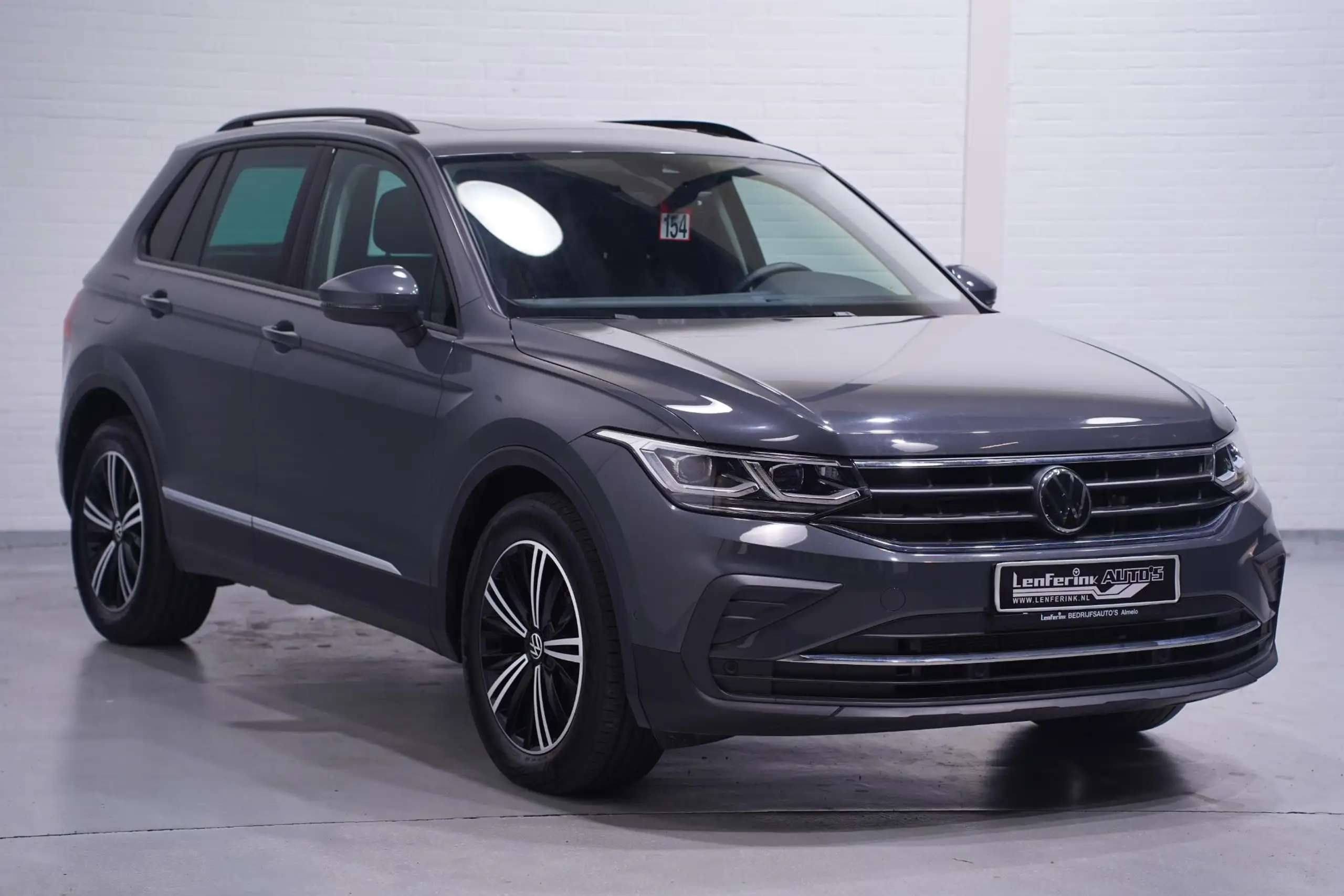 Volkswagen - Tiguan