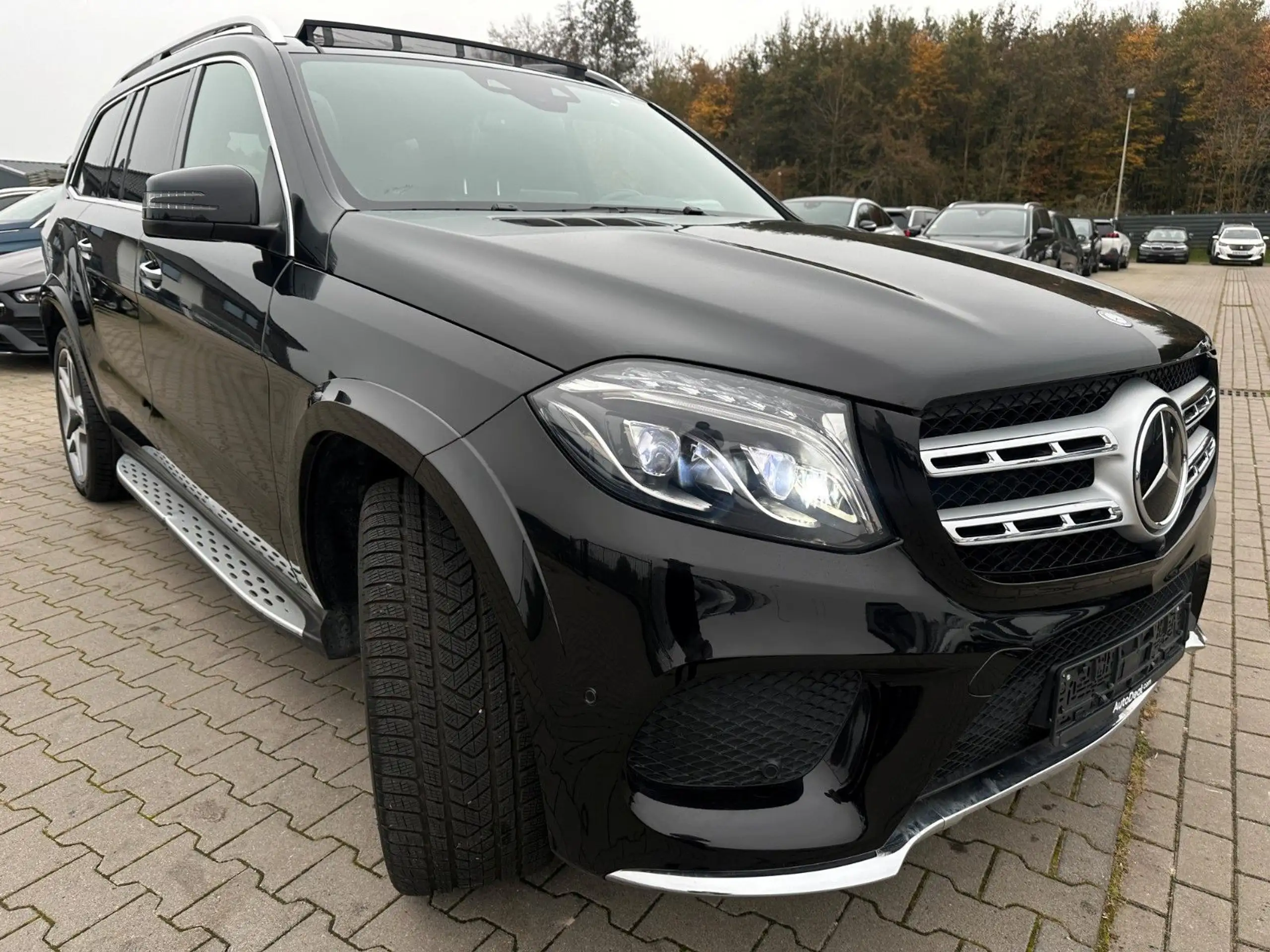 Mercedes-Benz - GLS 350