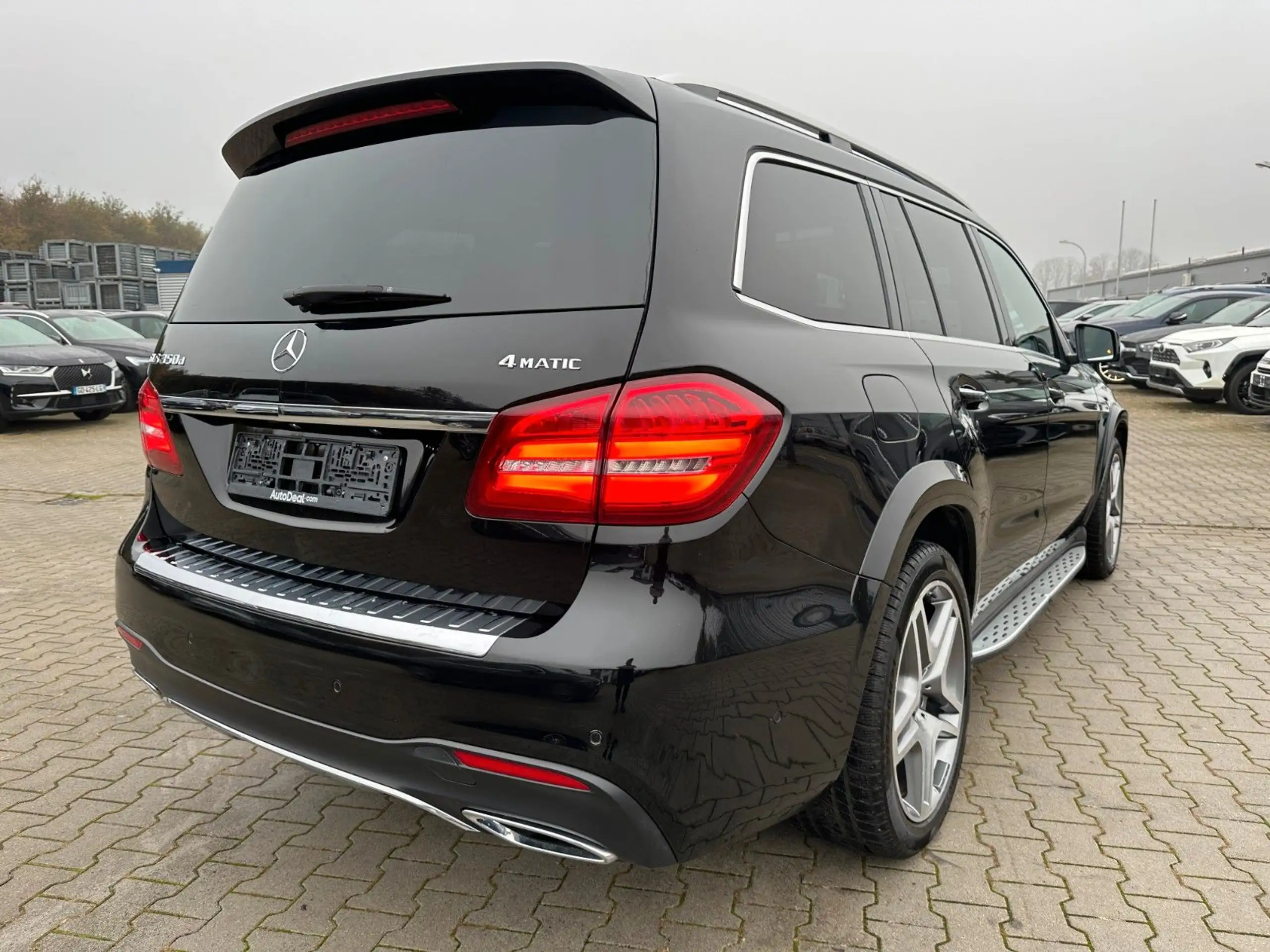 Mercedes-Benz - GLS 350