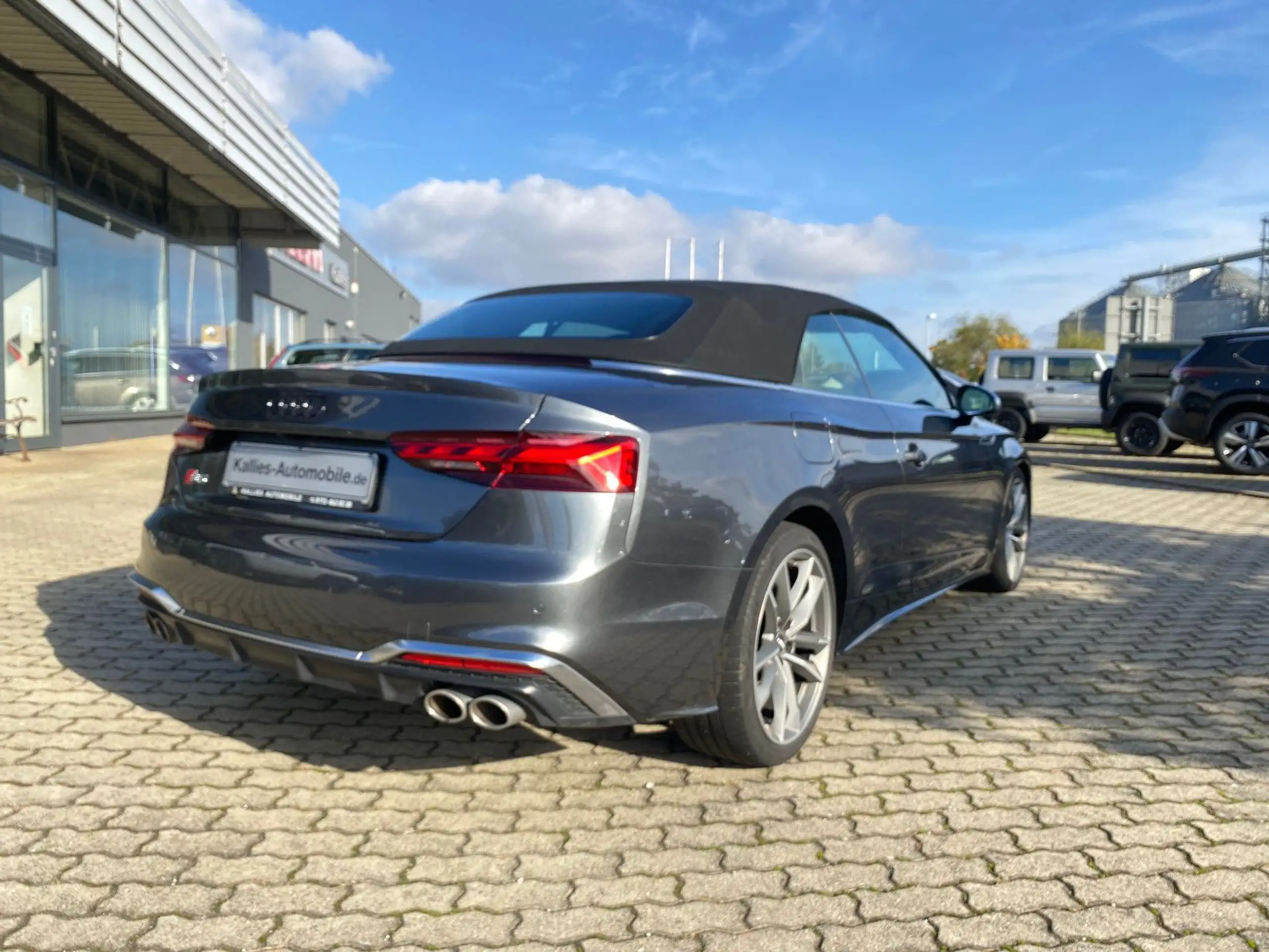 Audi - S5